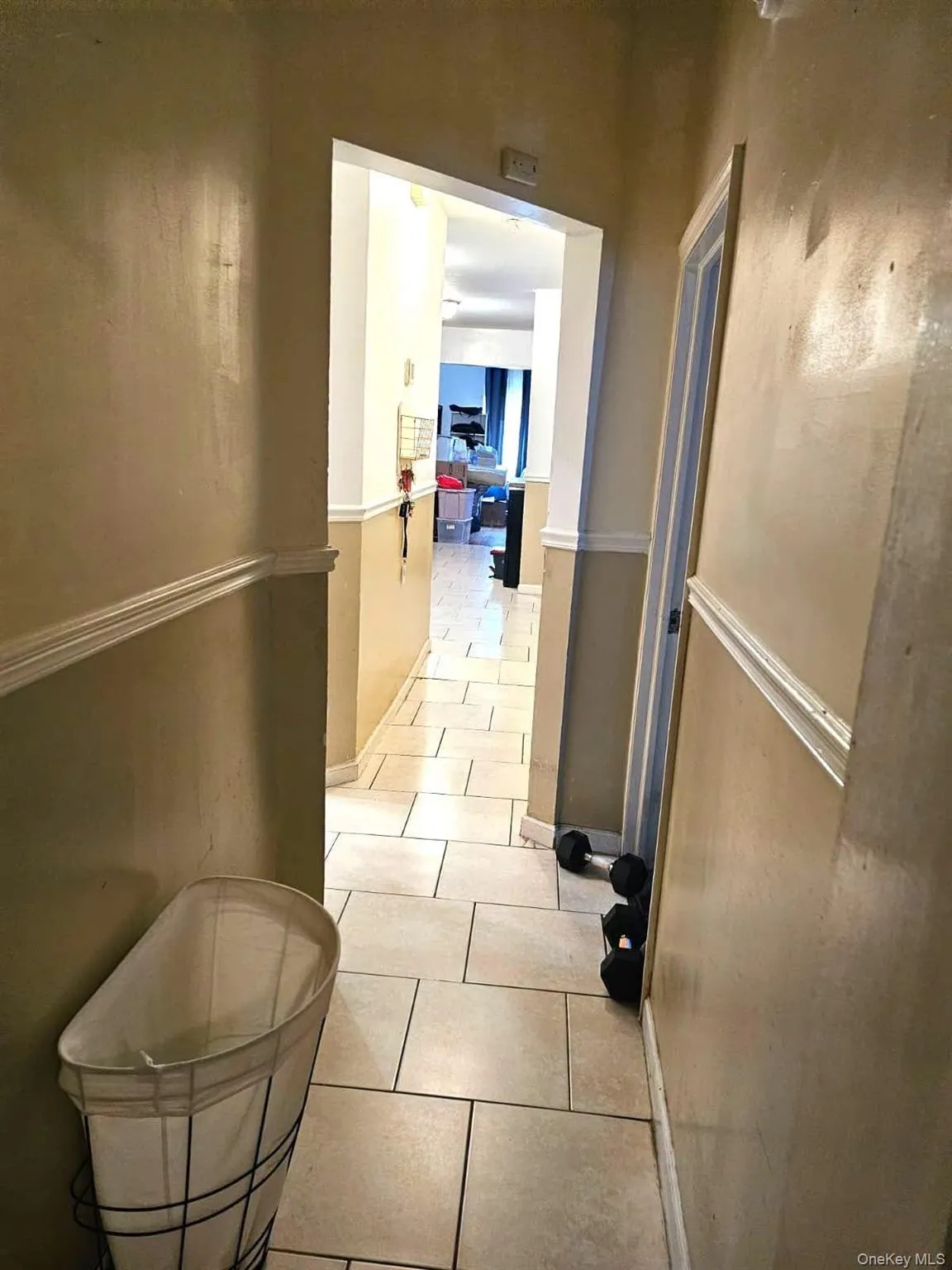688 230th Street, New York, NY, 4 Bedrooms Bedrooms, 6 Rooms Rooms,1 BathroomBathrooms,Residential Lease,For Rent,230th,0,1033404 688 230th Street, New York, NY, 4 Bedrooms Bedrooms, 6 Rooms Rooms,1 BathroomBathrooms,Residential Lease,For Rent,230th,0,1033404