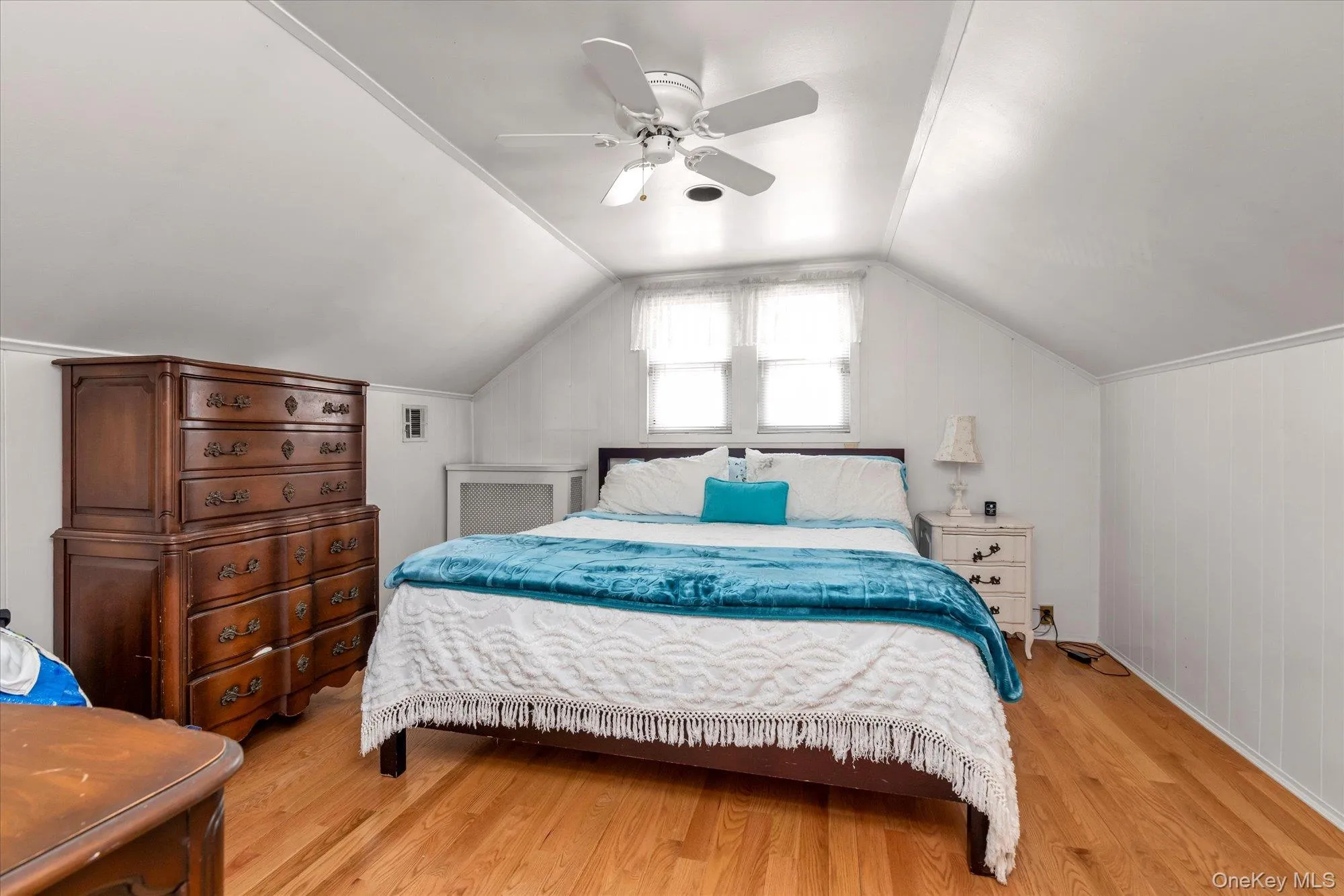 57 Raymond Street, Hempstead, NY, 3 Bedrooms Bedrooms, 7 Rooms Rooms,2 BathroomsBathrooms,Residential,For Rent,Raymond,0,1033414 57 Raymond Street, Hempstead, NY, 3 Bedrooms Bedrooms, 7 Rooms Rooms,2 BathroomsBathrooms,Residential,For Rent,Raymond,0,1033414