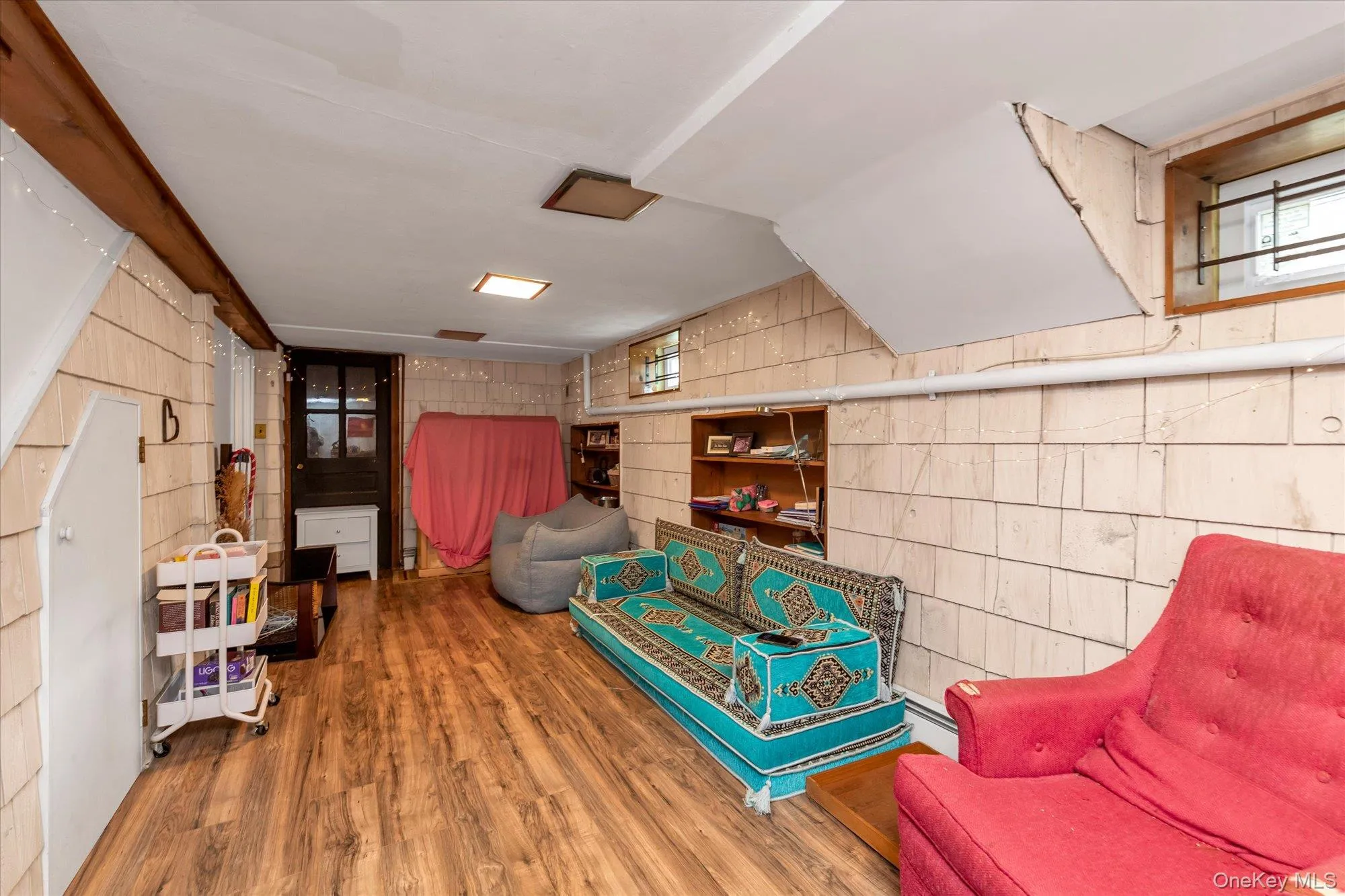 57 Raymond Street, Hempstead, NY, 3 Bedrooms Bedrooms, 7 Rooms Rooms,2 BathroomsBathrooms,Residential,For Rent,Raymond,0,1033414 57 Raymond Street, Hempstead, NY, 3 Bedrooms Bedrooms, 7 Rooms Rooms,2 BathroomsBathrooms,Residential,For Rent,Raymond,0,1033414