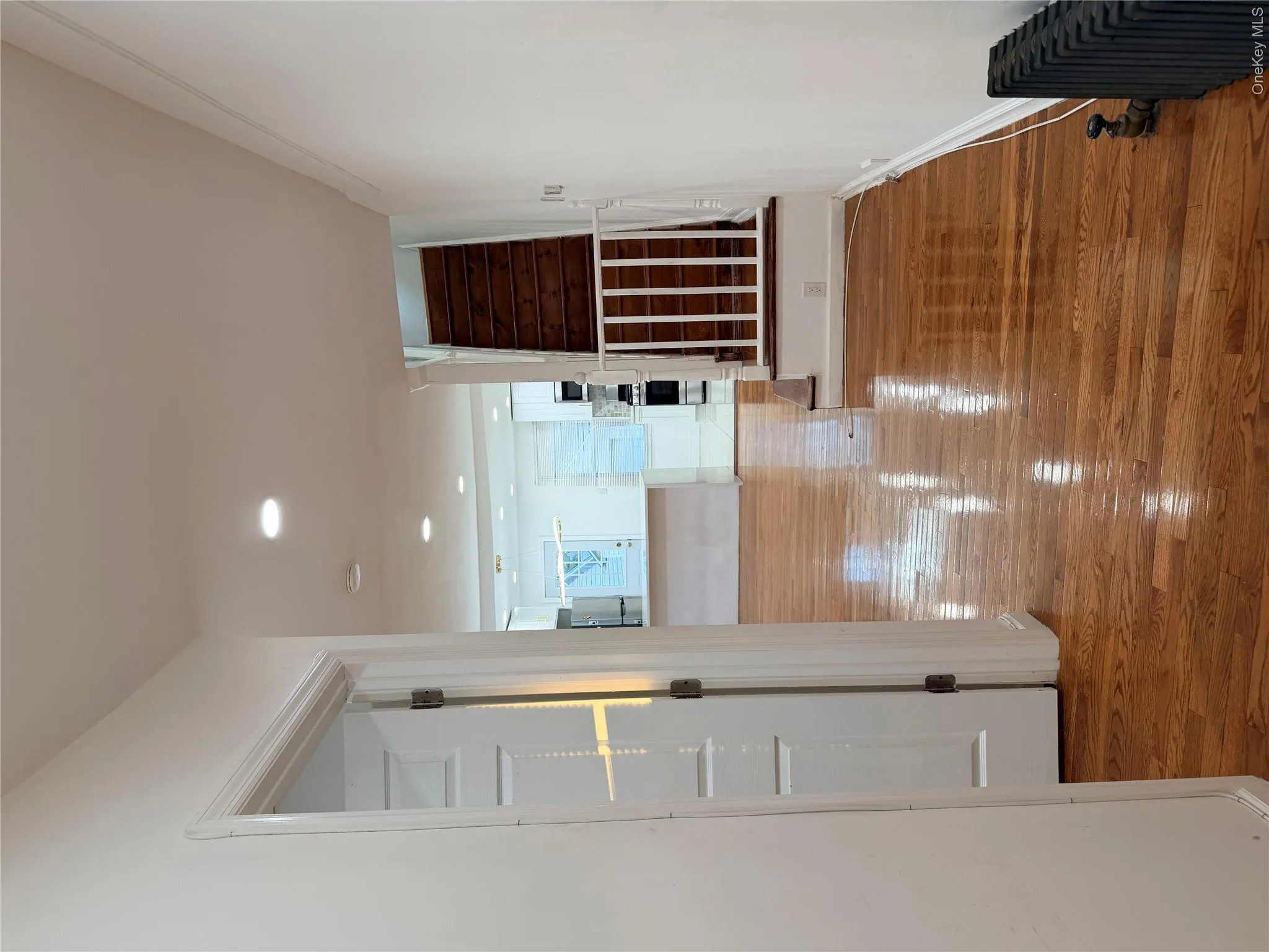 16414 81st Avenue, New York, NY, 5 Bedrooms Bedrooms, 9 Rooms Rooms,2 BathroomsBathrooms,Residential,For Rent,81st,0,1033418 16414 81st Avenue, New York, NY, 5 Bedrooms Bedrooms, 9 Rooms Rooms,2 BathroomsBathrooms,Residential,For Rent,81st,0,1033418
