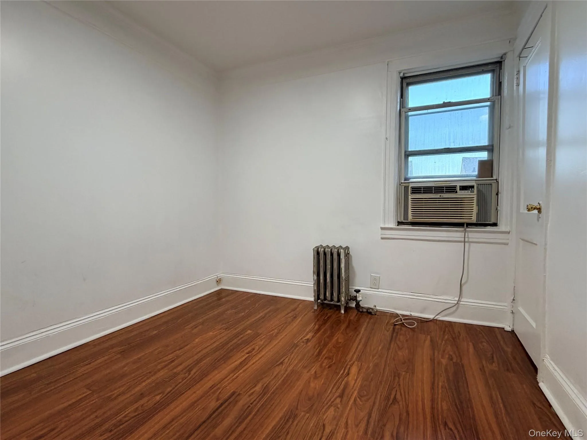 16414 81st Avenue, New York, NY, 5 Bedrooms Bedrooms, 9 Rooms Rooms,2 BathroomsBathrooms,Residential,For Rent,81st,0,1033418 16414 81st Avenue, New York, NY, 5 Bedrooms Bedrooms, 9 Rooms Rooms,2 BathroomsBathrooms,Residential,For Rent,81st,0,1033418