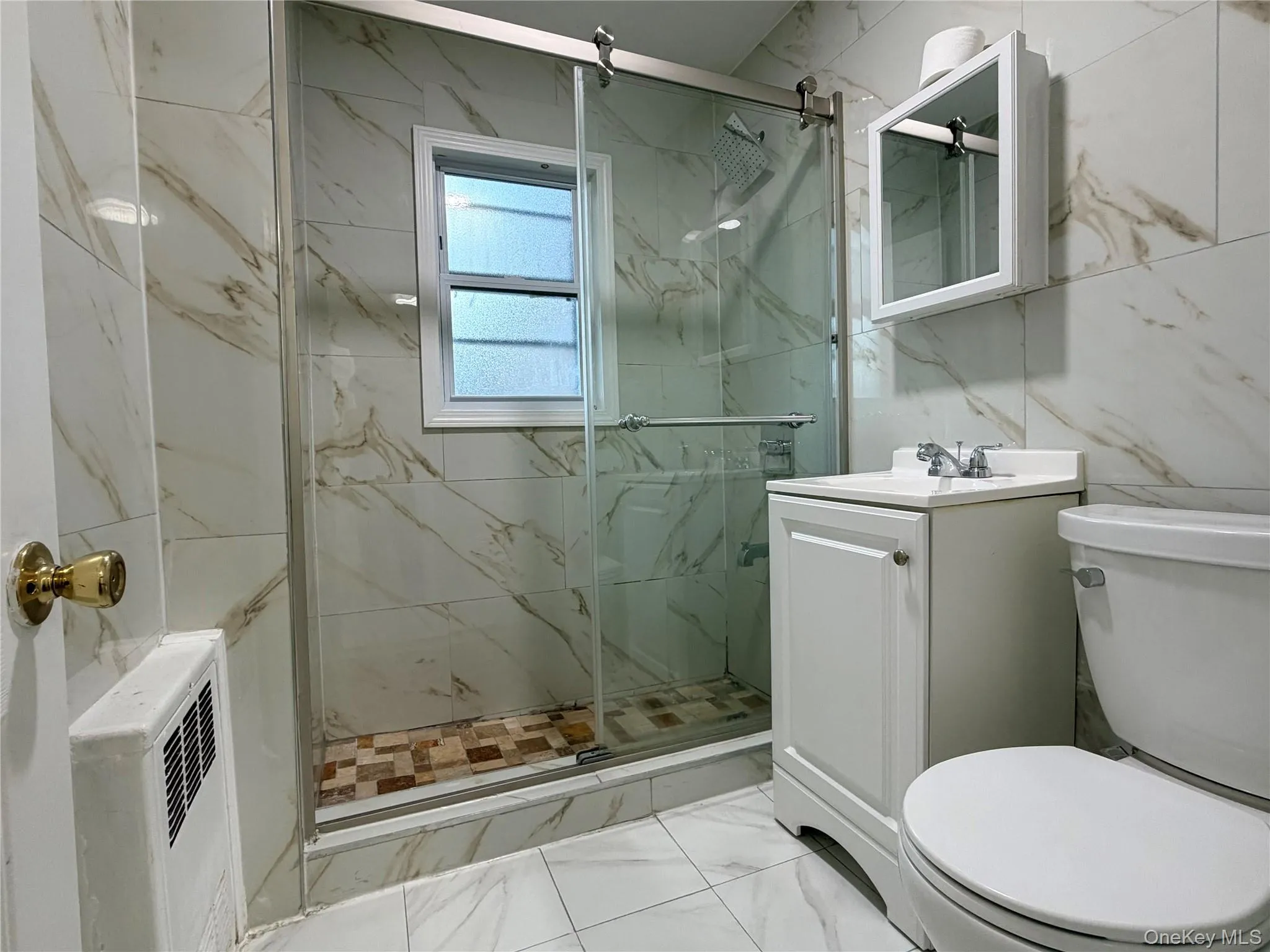 16414 81st Avenue, New York, NY, 5 Bedrooms Bedrooms, 9 Rooms Rooms,2 BathroomsBathrooms,Residential,For Rent,81st,0,1033418 16414 81st Avenue, New York, NY, 5 Bedrooms Bedrooms, 9 Rooms Rooms,2 BathroomsBathrooms,Residential,For Rent,81st,0,1033418