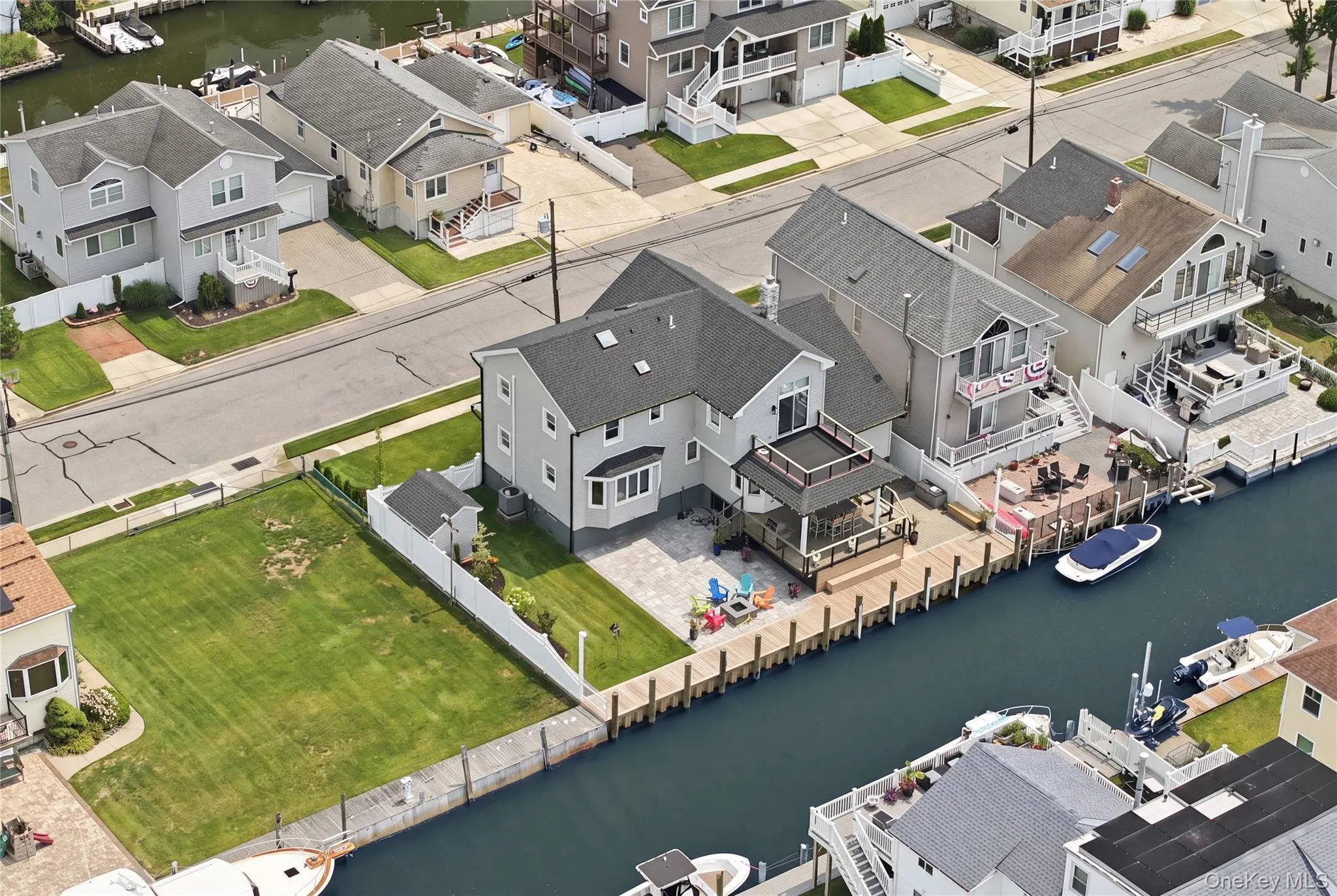 905 6th Street, Babylon, NY, 4 Bedrooms Bedrooms, 9 Rooms Rooms,2 BathroomsBathrooms,Residential,For Rent,6th,0,1033421 905 6th Street, Babylon, NY, 4 Bedrooms Bedrooms, 9 Rooms Rooms,2 BathroomsBathrooms,Residential,For Rent,6th,0,1033421