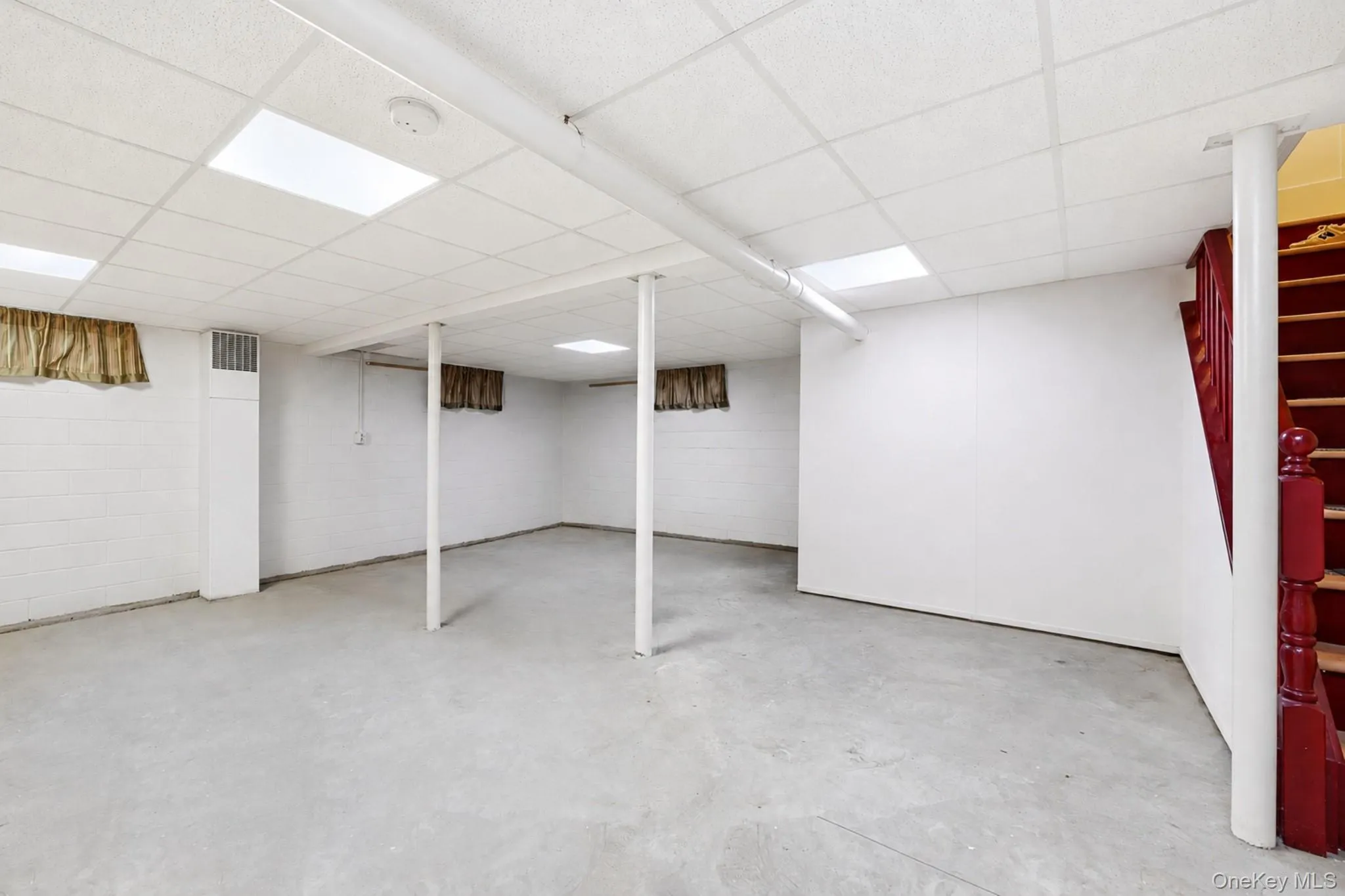 905 6th Street, Babylon, NY, 4 Bedrooms Bedrooms, 9 Rooms Rooms,2 BathroomsBathrooms,Residential,For Rent,6th,0,1033421 905 6th Street, Babylon, NY, 4 Bedrooms Bedrooms, 9 Rooms Rooms,2 BathroomsBathrooms,Residential,For Rent,6th,0,1033421