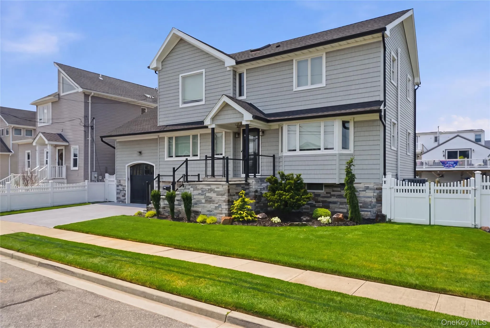 905 6th Street, Babylon, NY, 4 Bedrooms Bedrooms, 9 Rooms Rooms,2 BathroomsBathrooms,Residential,For Rent,6th,0,1033421 905 6th Street, Babylon, NY, 4 Bedrooms Bedrooms, 9 Rooms Rooms,2 BathroomsBathrooms,Residential,For Rent,6th,0,1033421