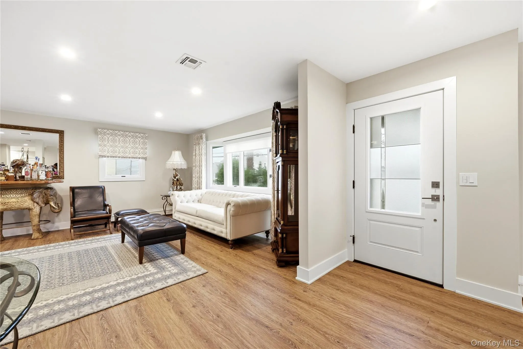 905 6th Street, Babylon, NY, 4 Bedrooms Bedrooms, 9 Rooms Rooms,2 BathroomsBathrooms,Residential,For Rent,6th,0,1033421 905 6th Street, Babylon, NY, 4 Bedrooms Bedrooms, 9 Rooms Rooms,2 BathroomsBathrooms,Residential,For Rent,6th,0,1033421