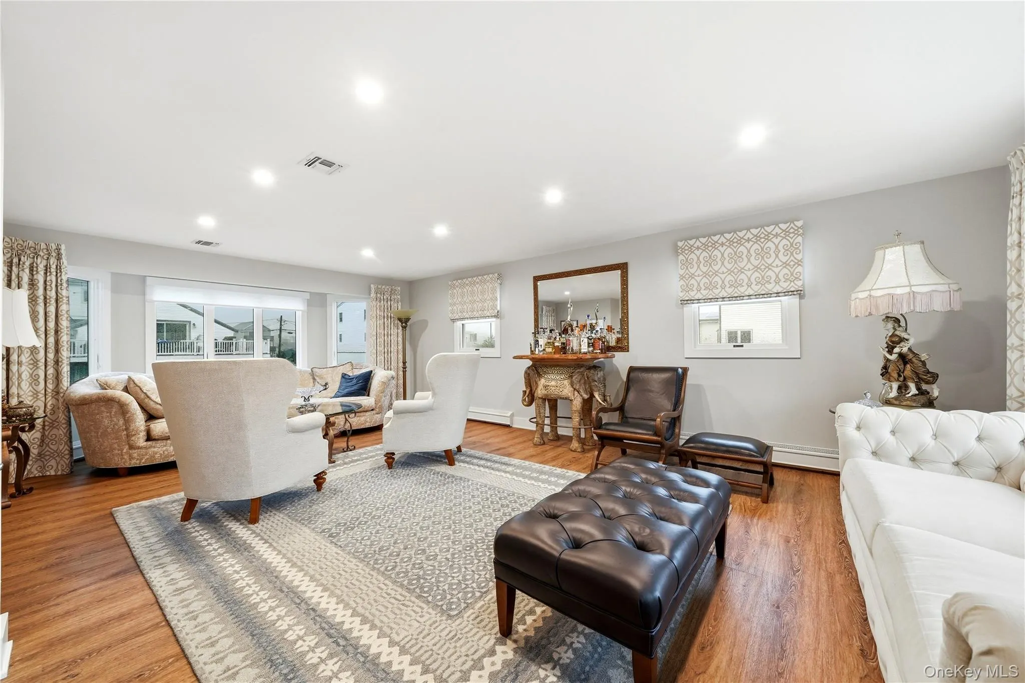 905 6th Street, Babylon, NY, 4 Bedrooms Bedrooms, 9 Rooms Rooms,2 BathroomsBathrooms,Residential,For Rent,6th,0,1033421 905 6th Street, Babylon, NY, 4 Bedrooms Bedrooms, 9 Rooms Rooms,2 BathroomsBathrooms,Residential,For Rent,6th,0,1033421
