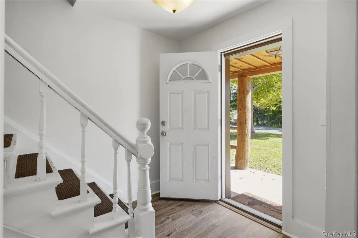 695 & 698 South Rd., Cairo, NY, 3 Bedrooms Bedrooms, 7 Rooms Rooms,1 BathroomBathrooms,Residential,For Rent,South Rd.,0,1033424 695 & 698 South Rd., Cairo, NY, 3 Bedrooms Bedrooms, 7 Rooms Rooms,1 BathroomBathrooms,Residential,For Rent,South Rd.,0,1033424