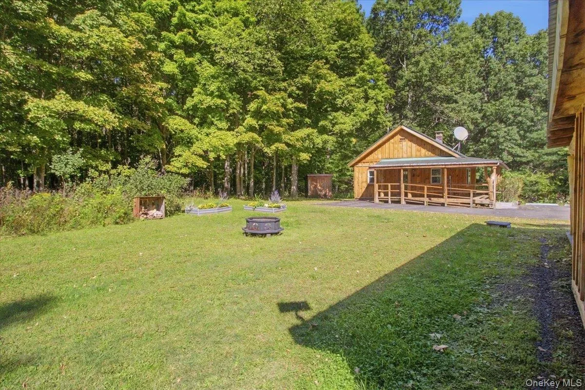 695 & 698 South Rd., Cairo, NY, 3 Bedrooms Bedrooms, 7 Rooms Rooms,1 BathroomBathrooms,Residential,For Rent,South Rd.,0,1033424 695 & 698 South Rd., Cairo, NY, 3 Bedrooms Bedrooms, 7 Rooms Rooms,1 BathroomBathrooms,Residential,For Rent,South Rd.,0,1033424