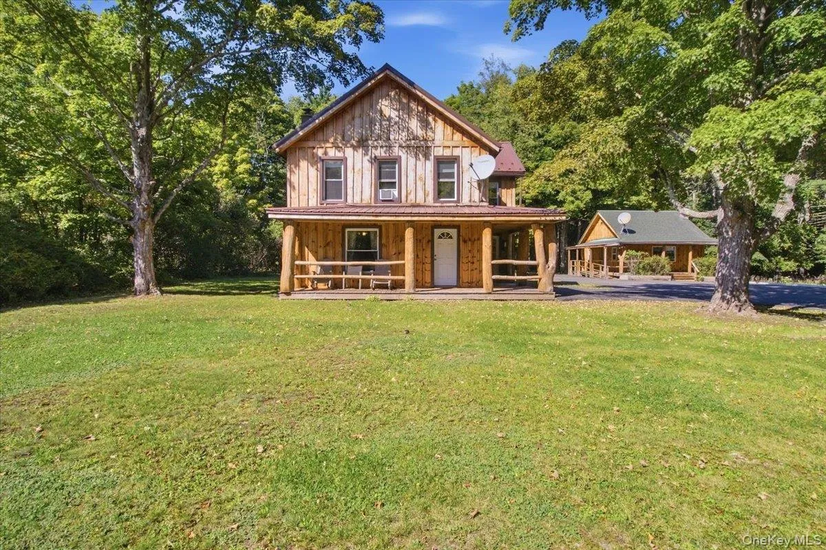 695 & 698 South Rd., Cairo, NY, 3 Bedrooms Bedrooms, 7 Rooms Rooms,1 BathroomBathrooms,Residential,For Rent,South Rd.,0,1033424 695 & 698 South Rd., Cairo, NY, 3 Bedrooms Bedrooms, 7 Rooms Rooms,1 BathroomBathrooms,Residential,For Rent,South Rd.,0,1033424