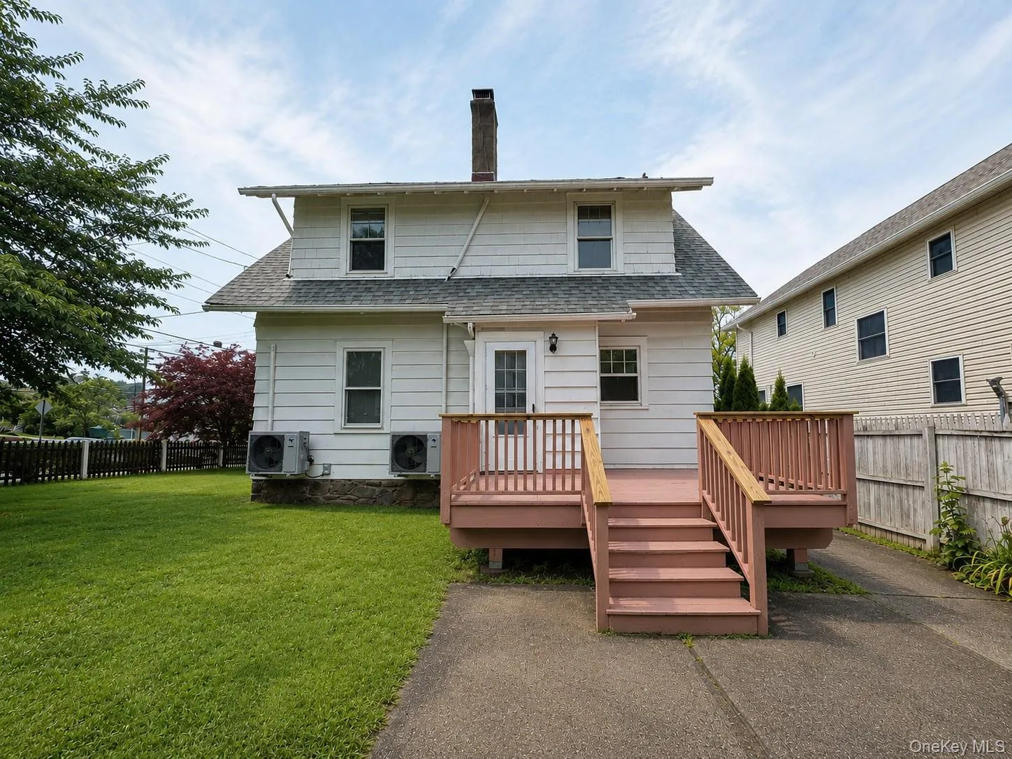 Classic Colonial with timeless character in one of Mamaroneck's most sought after neighborhoods! Classic Colonial with timeless character in one of Mamaroneck's most sought after neighborhoods!