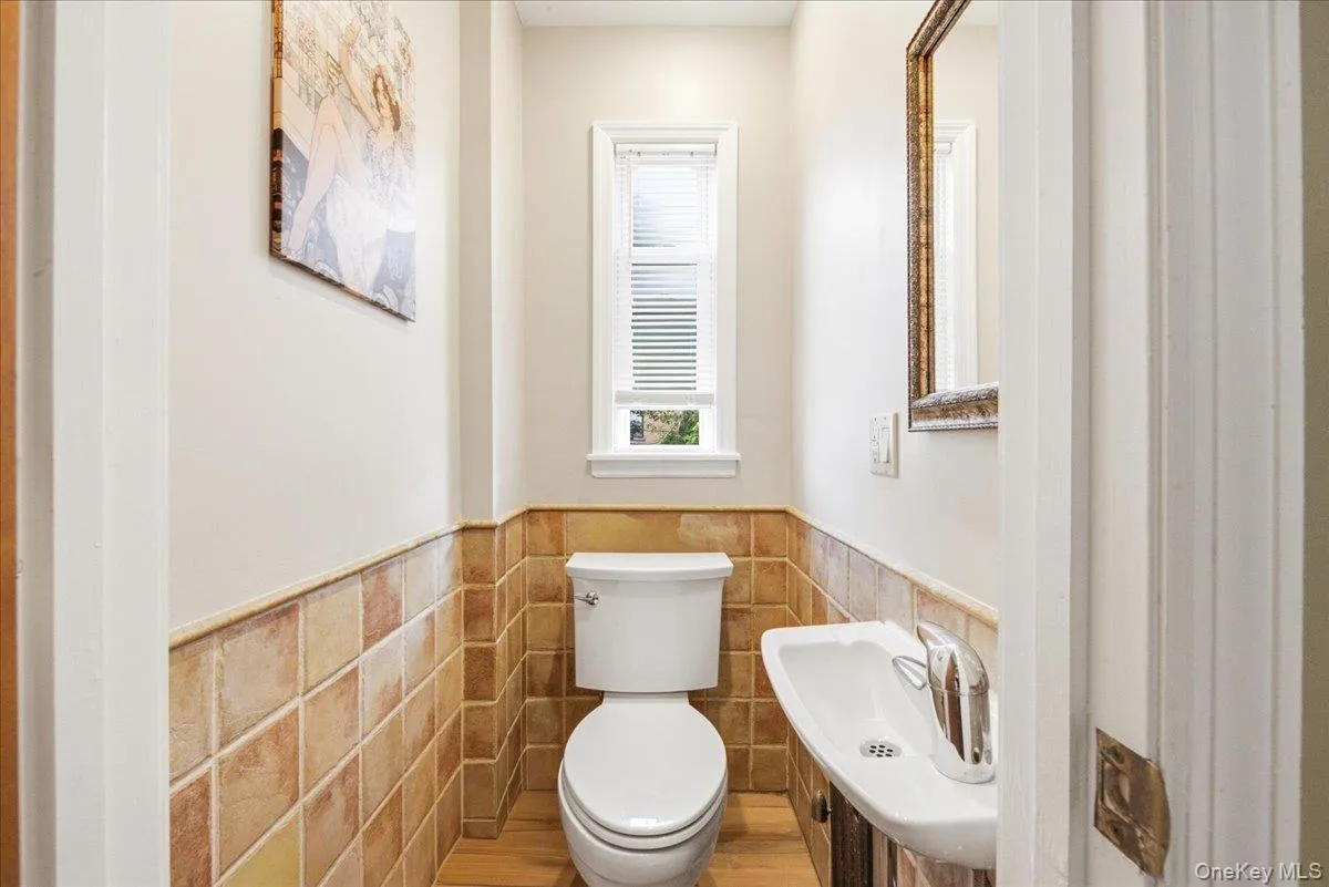 85-26 67th Road, New York, NY, 3 Bedrooms Bedrooms, 10 Rooms Rooms,1 BathroomBathrooms,Residential,For Rent,67th,0,1033434 85-26 67th Road, New York, NY, 3 Bedrooms Bedrooms, 10 Rooms Rooms,1 BathroomBathrooms,Residential,For Rent,67th,0,1033434