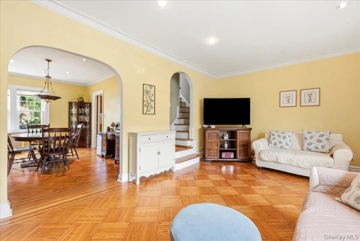 85-26 67th Road, New York, NY, 3 Bedrooms Bedrooms, 10 Rooms Rooms,1 BathroomBathrooms,Residential,For Rent,67th,0,1033434 85-26 67th Road, New York, NY, 3 Bedrooms Bedrooms, 10 Rooms Rooms,1 BathroomBathrooms,Residential,For Rent,67th,0,1033434
