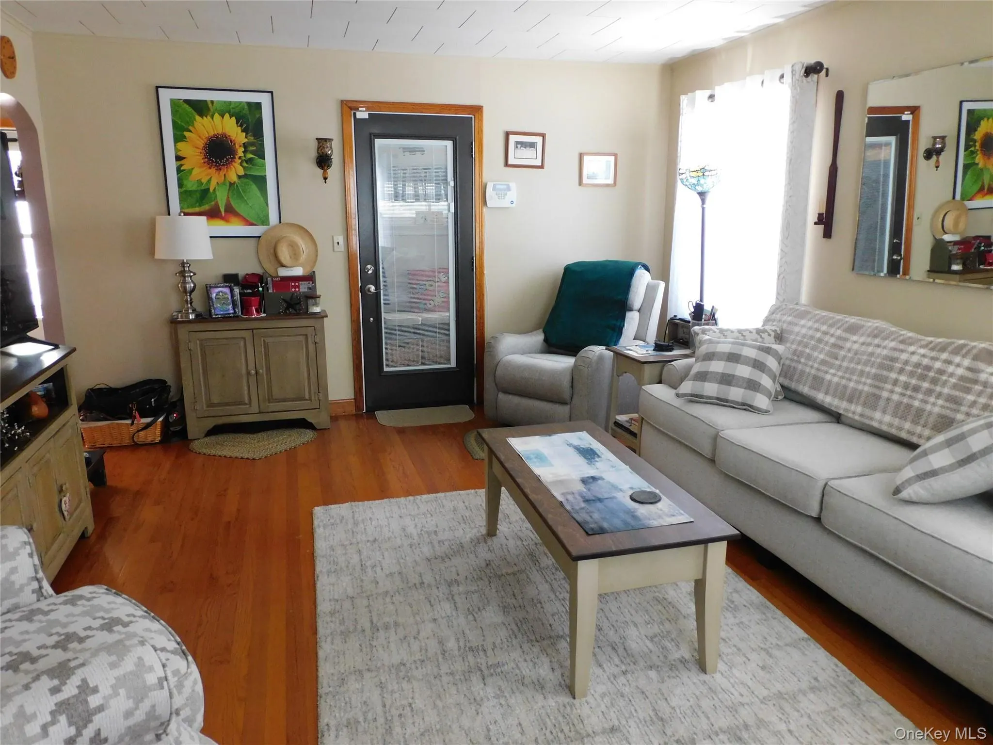 40 Kelly Avenue, Liberty, NY, 4 Bedrooms Bedrooms, 8 Rooms Rooms,1 BathroomBathrooms,Residential,For Rent,Kelly,0,1033436 40 Kelly Avenue, Liberty, NY, 4 Bedrooms Bedrooms, 8 Rooms Rooms,1 BathroomBathrooms,Residential,For Rent,Kelly,0,1033436