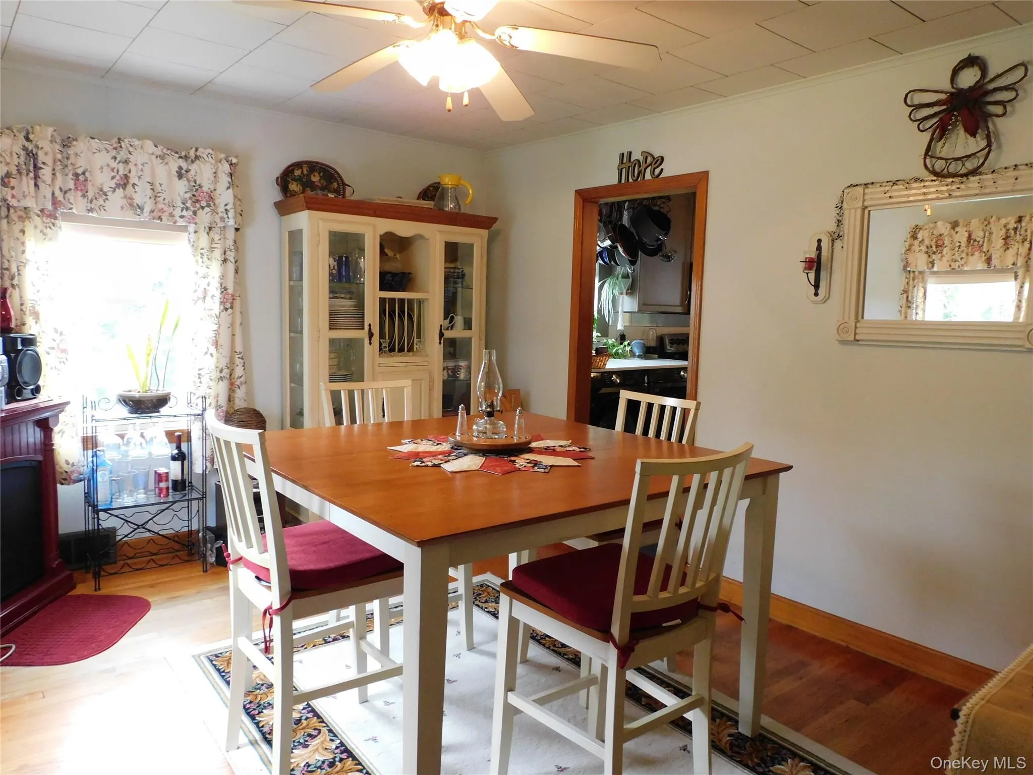 40 Kelly Avenue, Liberty, NY, 4 Bedrooms Bedrooms, 8 Rooms Rooms,1 BathroomBathrooms,Residential,For Rent,Kelly,0,1033436 40 Kelly Avenue, Liberty, NY, 4 Bedrooms Bedrooms, 8 Rooms Rooms,1 BathroomBathrooms,Residential,For Rent,Kelly,0,1033436