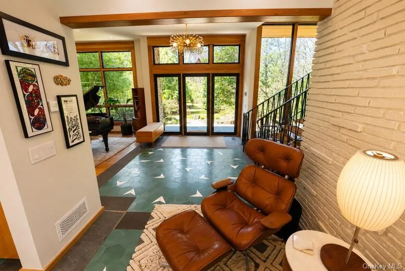 14 Tall Tree Court, Huntington, NY, 4 Bedrooms Bedrooms, 10 Rooms Rooms,3 BathroomsBathrooms,Residential Lease,For Rent,Tall Tree,0,1033442 14 Tall Tree Court, Huntington, NY, 4 Bedrooms Bedrooms, 10 Rooms Rooms,3 BathroomsBathrooms,Residential Lease,For Rent,Tall Tree,0,1033442