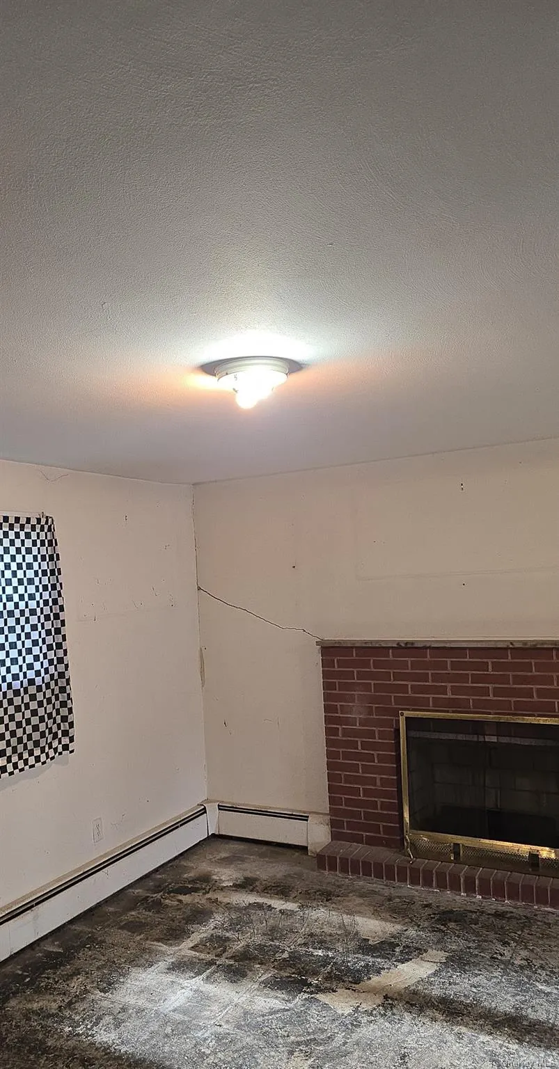 14 Bellmore Drive, Poughkeepsie, NY, 3 Bedrooms Bedrooms, 6 Rooms Rooms,1 BathroomBathrooms,Residential,For Rent,Bellmore,0,1033444 14 Bellmore Drive, Poughkeepsie, NY, 3 Bedrooms Bedrooms, 6 Rooms Rooms,1 BathroomBathrooms,Residential,For Rent,Bellmore,0,1033444