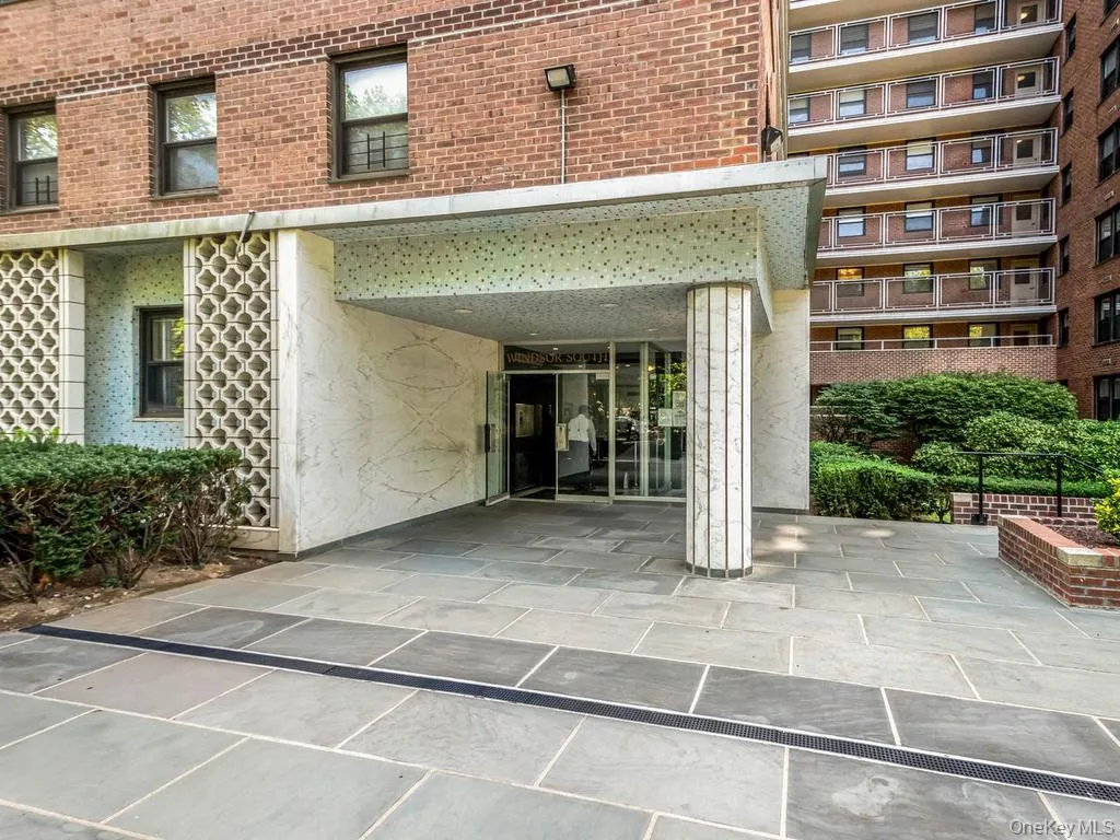 4705 Henry Hudson Parkway, New York, NY, 1 Bedroom Bedrooms, 3 Rooms Rooms,1 BathroomBathrooms,Residential,For Rent,Henry Hudson,0,1033446 4705 Henry Hudson Parkway, New York, NY, 1 Bedroom Bedrooms, 3 Rooms Rooms,1 BathroomBathrooms,Residential,For Rent,Henry Hudson,0,1033446