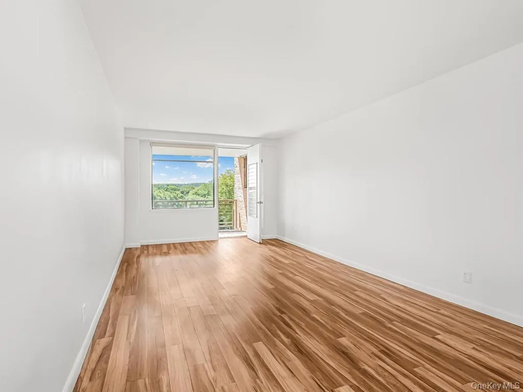 4705 Henry Hudson Parkway, New York, NY, 1 Bedroom Bedrooms, 3 Rooms Rooms,1 BathroomBathrooms,Residential,For Rent,Henry Hudson,0,1033446 4705 Henry Hudson Parkway, New York, NY, 1 Bedroom Bedrooms, 3 Rooms Rooms,1 BathroomBathrooms,Residential,For Rent,Henry Hudson,0,1033446