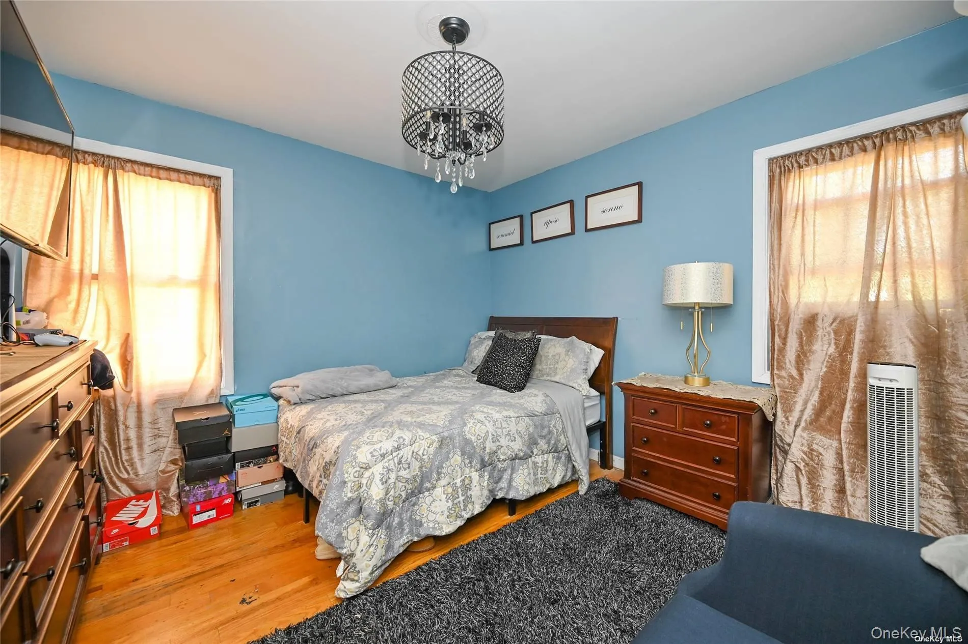 138-23 233rd Street, New York, NY, 3 Bedrooms Bedrooms, 6 Rooms Rooms,2 BathroomsBathrooms,Residential,For Rent,233rd,0,1033453 138-23 233rd Street, New York, NY, 3 Bedrooms Bedrooms, 6 Rooms Rooms,2 BathroomsBathrooms,Residential,For Rent,233rd,0,1033453