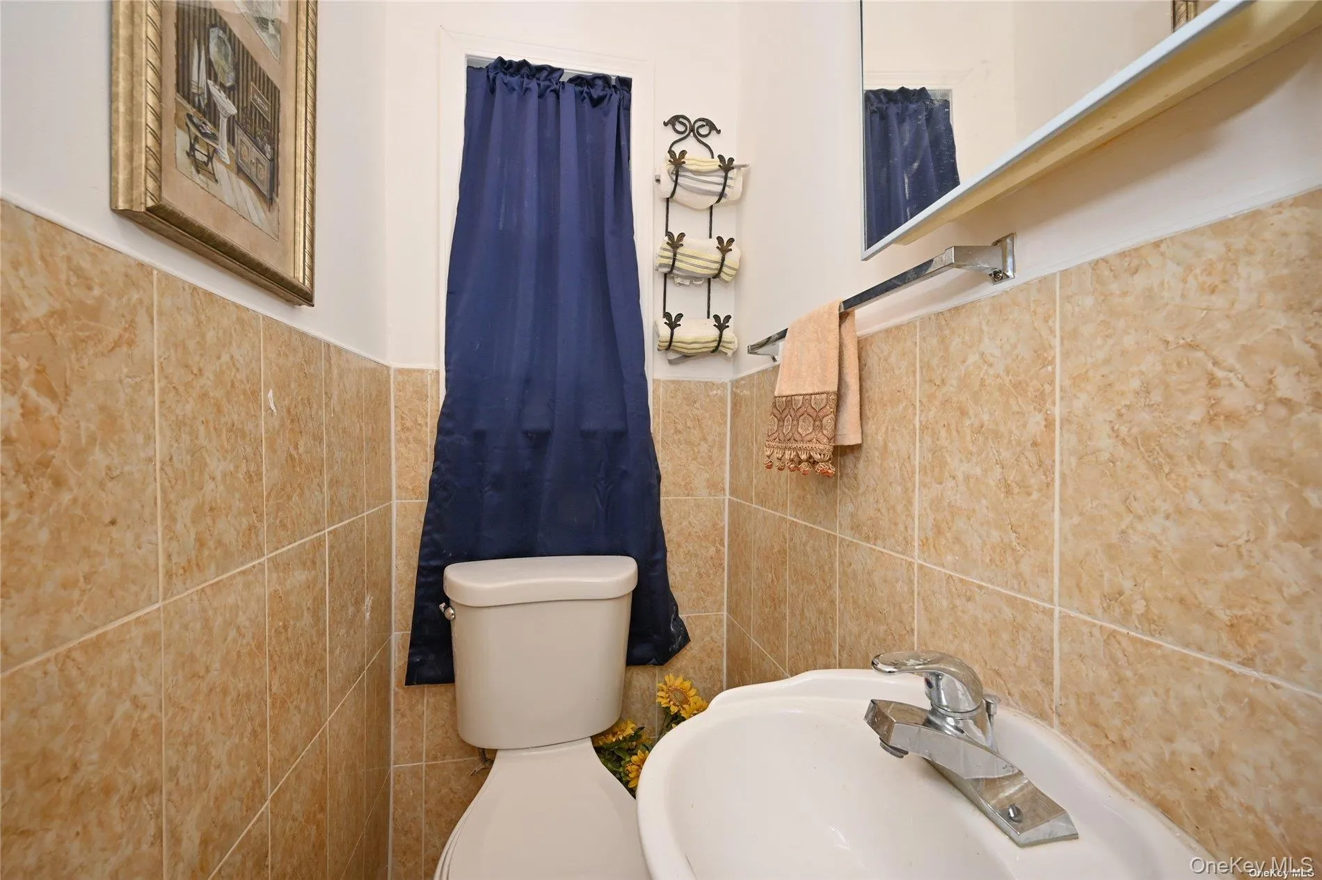 138-23 233rd Street, New York, NY, 3 Bedrooms Bedrooms, 6 Rooms Rooms,2 BathroomsBathrooms,Residential,For Rent,233rd,0,1033453 138-23 233rd Street, New York, NY, 3 Bedrooms Bedrooms, 6 Rooms Rooms,2 BathroomsBathrooms,Residential,For Rent,233rd,0,1033453