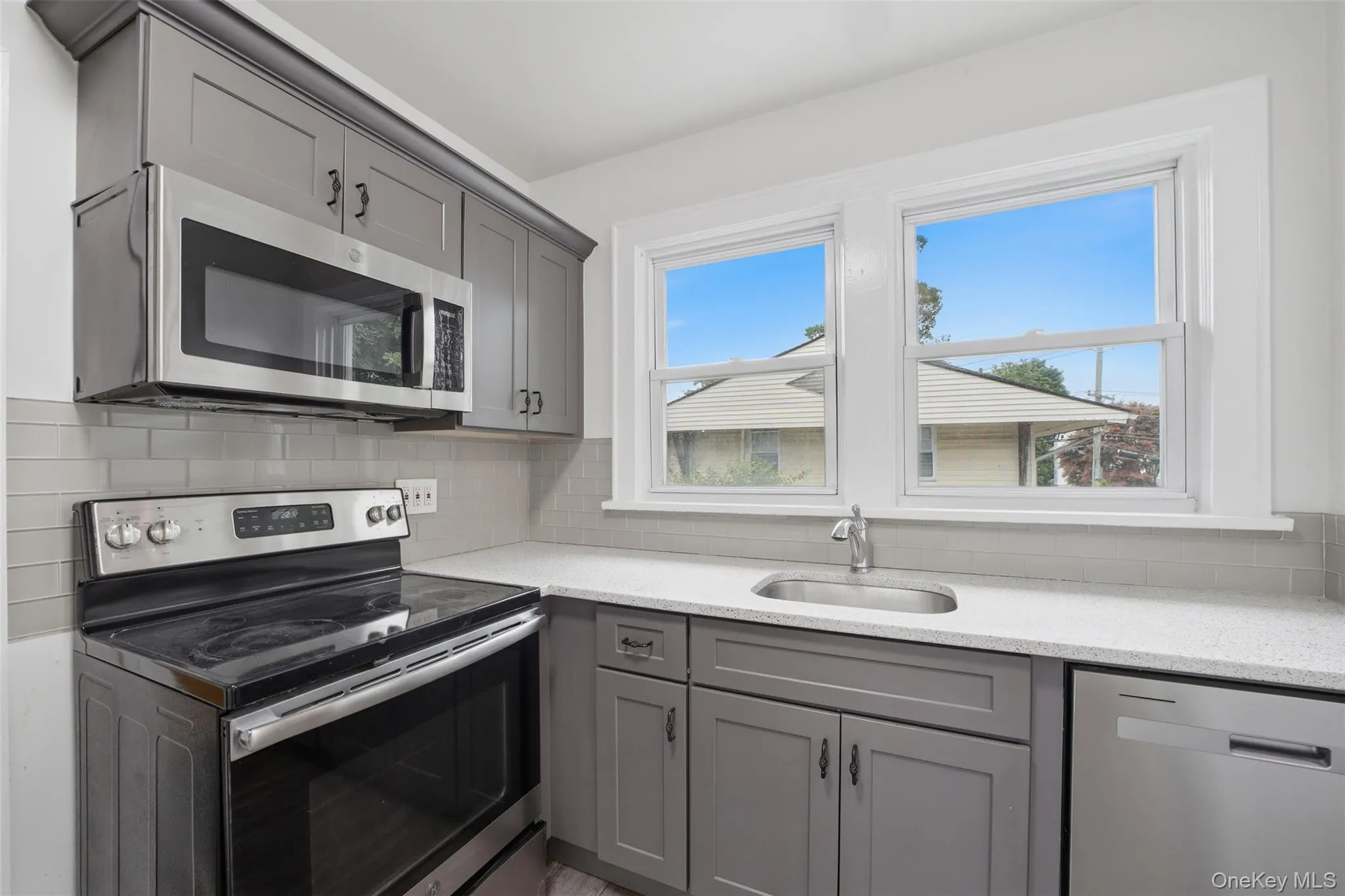 Spacious kitchen Spacious kitchen
