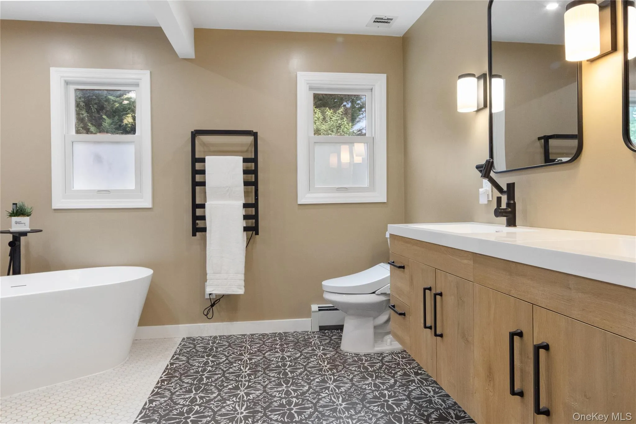 Light some candles, put on soft music, warm up the towels and say "Calgon: Take me away." Light some candles, put on soft music, warm up the towels and say "Calgon: Take me away."