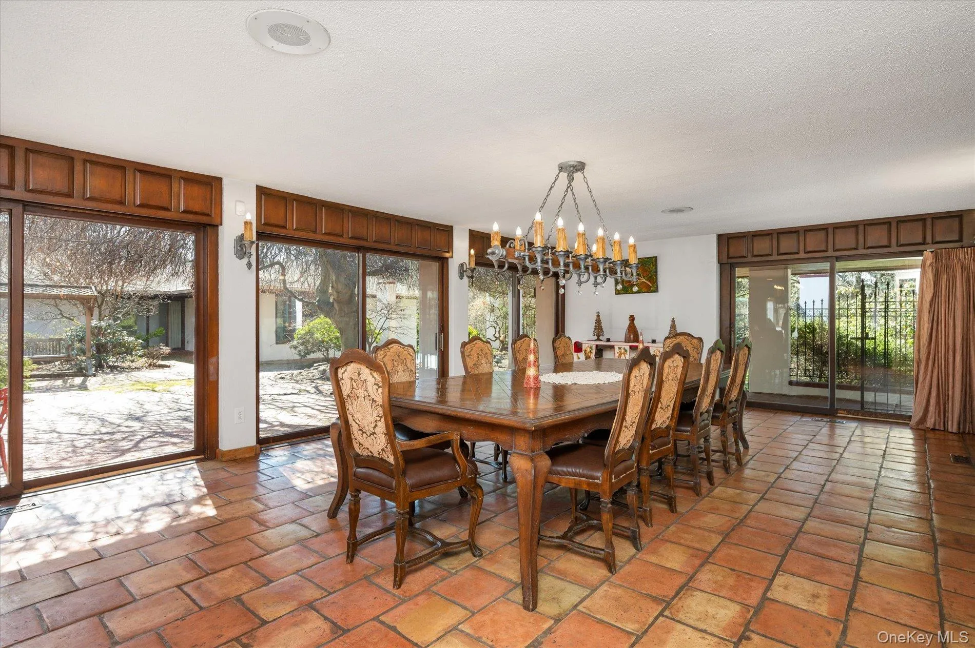 8 Plaka Court, Oyster Bay, NY, 6 Bedrooms Bedrooms, 16 Rooms Rooms,4 BathroomsBathrooms,Residential Lease,For Rent,Plaka,0,1033463 8 Plaka Court, Oyster Bay, NY, 6 Bedrooms Bedrooms, 16 Rooms Rooms,4 BathroomsBathrooms,Residential Lease,For Rent,Plaka,0,1033463