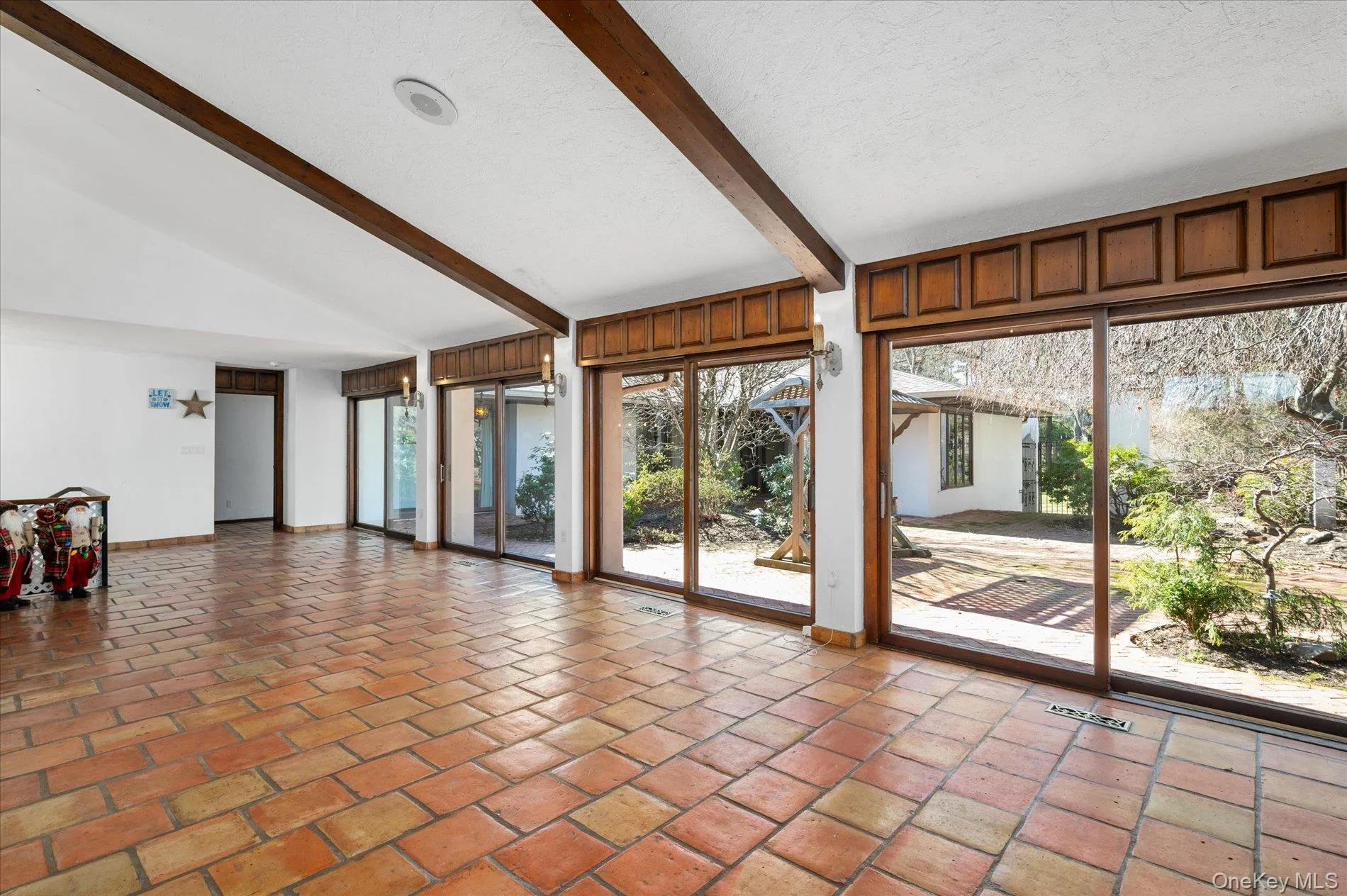 8 Plaka Court, Oyster Bay, NY, 6 Bedrooms Bedrooms, 16 Rooms Rooms,4 BathroomsBathrooms,Residential Lease,For Rent,Plaka,0,1033463 8 Plaka Court, Oyster Bay, NY, 6 Bedrooms Bedrooms, 16 Rooms Rooms,4 BathroomsBathrooms,Residential Lease,For Rent,Plaka,0,1033463