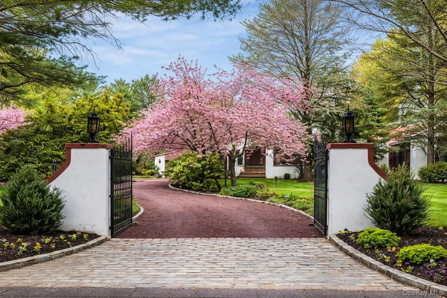 8 Plaka Court, Oyster Bay, NY, 6 Bedrooms Bedrooms, 16 Rooms Rooms,4 BathroomsBathrooms,Residential Lease,For Rent,Plaka,0,1033463 8 Plaka Court, Oyster Bay, NY, 6 Bedrooms Bedrooms, 16 Rooms Rooms,4 BathroomsBathrooms,Residential Lease,For Rent,Plaka,0,1033463