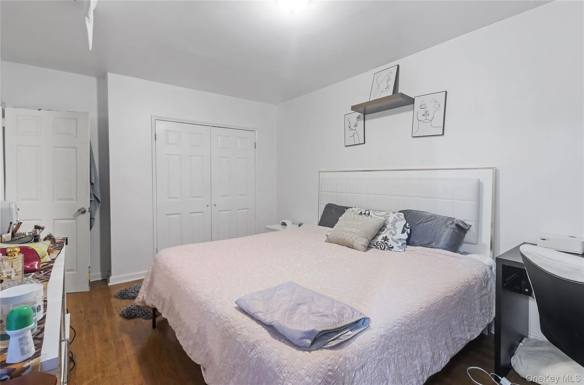 3299 Cambridge Avenue, New York, NY, 1 Bedroom Bedrooms, 3 Rooms Rooms,1 BathroomBathrooms,Residential,For Rent,Cambridge,0,1033466 3299 Cambridge Avenue, New York, NY, 1 Bedroom Bedrooms, 3 Rooms Rooms,1 BathroomBathrooms,Residential,For Rent,Cambridge,0,1033466