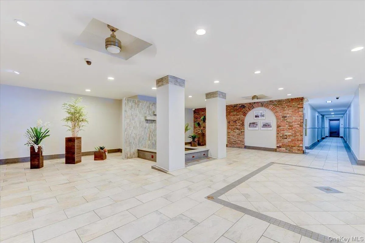 67-50 Thornton Place, New York, NY, 1 Bedroom Bedrooms, 4 Rooms Rooms,1 BathroomBathrooms,Residential,For Rent,Thornton,0,1033467 67-50 Thornton Place, New York, NY, 1 Bedroom Bedrooms, 4 Rooms Rooms,1 BathroomBathrooms,Residential,For Rent,Thornton,0,1033467