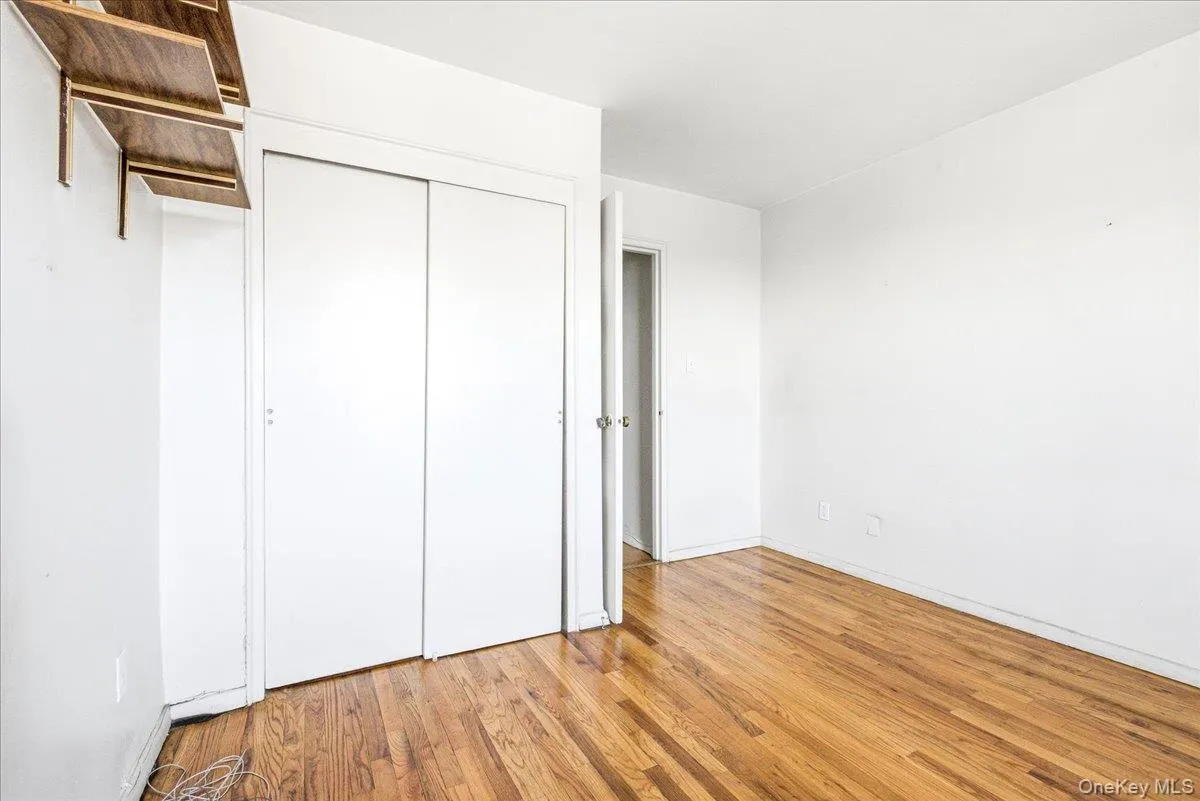 67-50 Thornton Place, New York, NY, 1 Bedroom Bedrooms, 4 Rooms Rooms,1 BathroomBathrooms,Residential,For Rent,Thornton,0,1033467 67-50 Thornton Place, New York, NY, 1 Bedroom Bedrooms, 4 Rooms Rooms,1 BathroomBathrooms,Residential,For Rent,Thornton,0,1033467