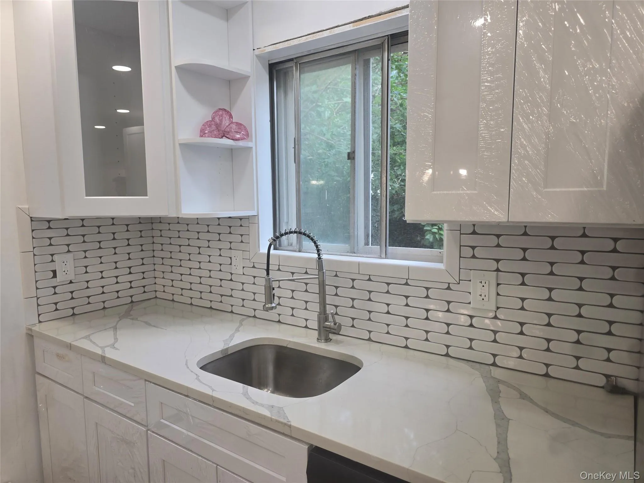 83 Mc Gaw Avenue, Brookhaven, NY, 3 Bedrooms Bedrooms, 6 Rooms Rooms,2 BathroomsBathrooms,Residential,For Rent,Mc Gaw,0,1033472 83 Mc Gaw Avenue, Brookhaven, NY, 3 Bedrooms Bedrooms, 6 Rooms Rooms,2 BathroomsBathrooms,Residential,For Rent,Mc Gaw,0,1033472
