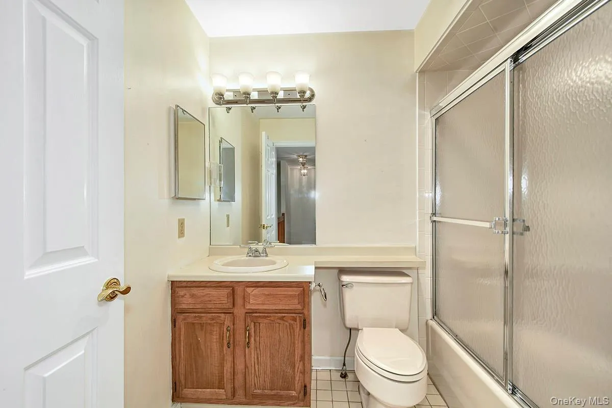1103 Regent Drive, Mount Kisco, NY, 2 Bedrooms Bedrooms, 6 Rooms Rooms,3 BathroomsBathrooms,Residential Lease,For Rent,Regent,0,1033476 1103 Regent Drive, Mount Kisco, NY, 2 Bedrooms Bedrooms, 6 Rooms Rooms,3 BathroomsBathrooms,Residential Lease,For Rent,Regent,0,1033476