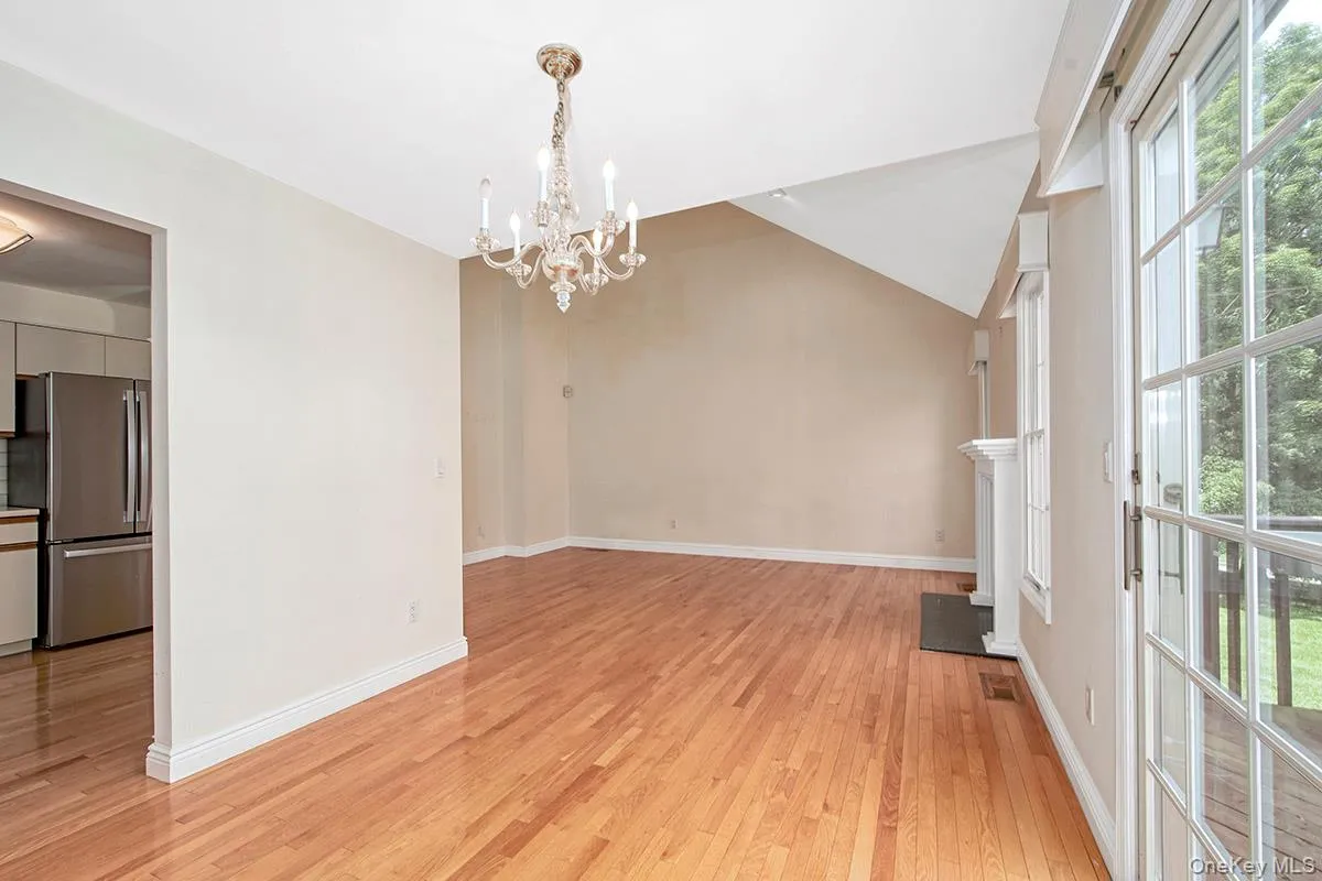 1103 Regent Drive, Mount Kisco, NY, 2 Bedrooms Bedrooms, 6 Rooms Rooms,3 BathroomsBathrooms,Residential Lease,For Rent,Regent,0,1033476 1103 Regent Drive, Mount Kisco, NY, 2 Bedrooms Bedrooms, 6 Rooms Rooms,3 BathroomsBathrooms,Residential Lease,For Rent,Regent,0,1033476