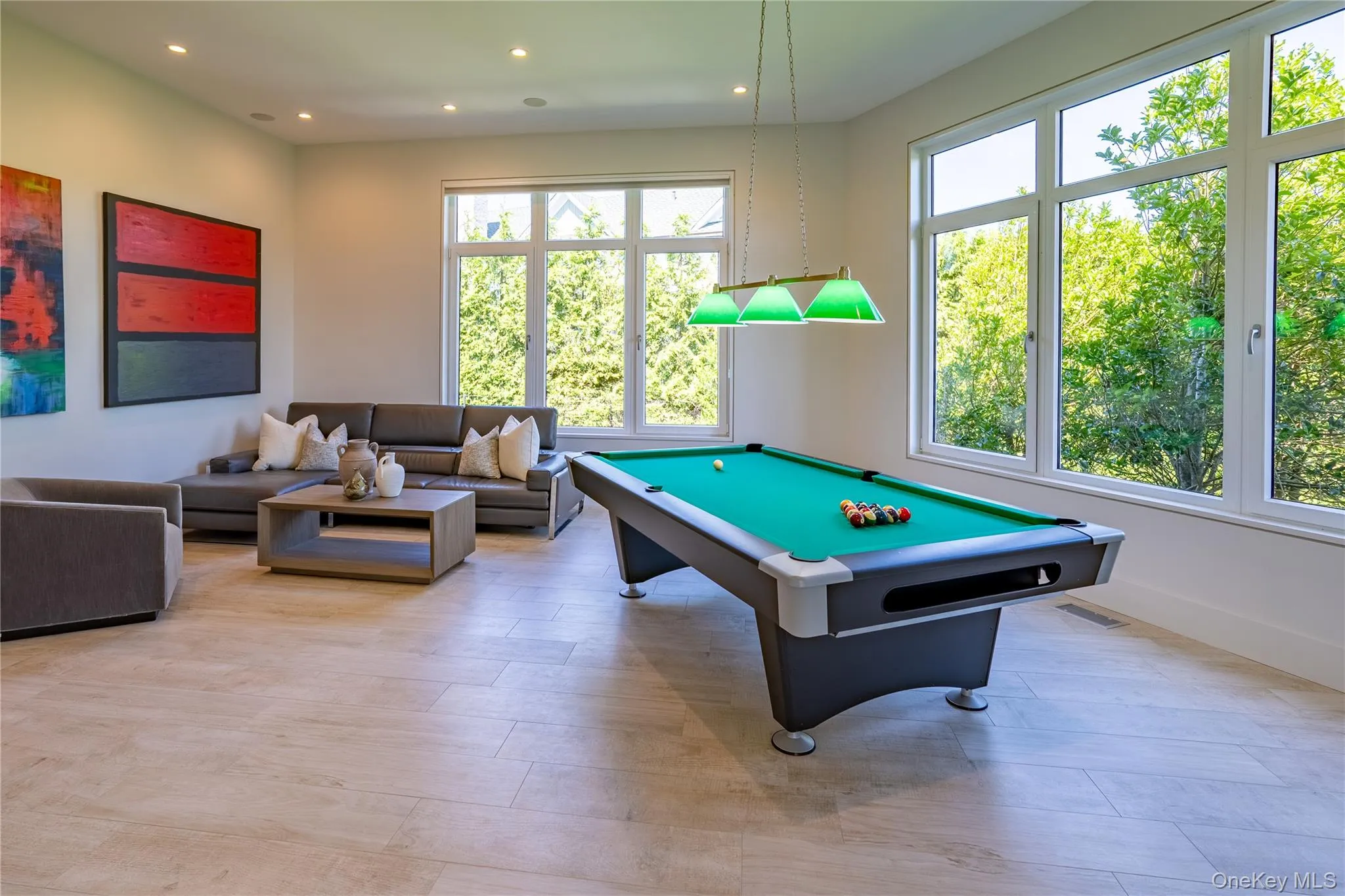 Billiard/Media Room Billiard/Media Room