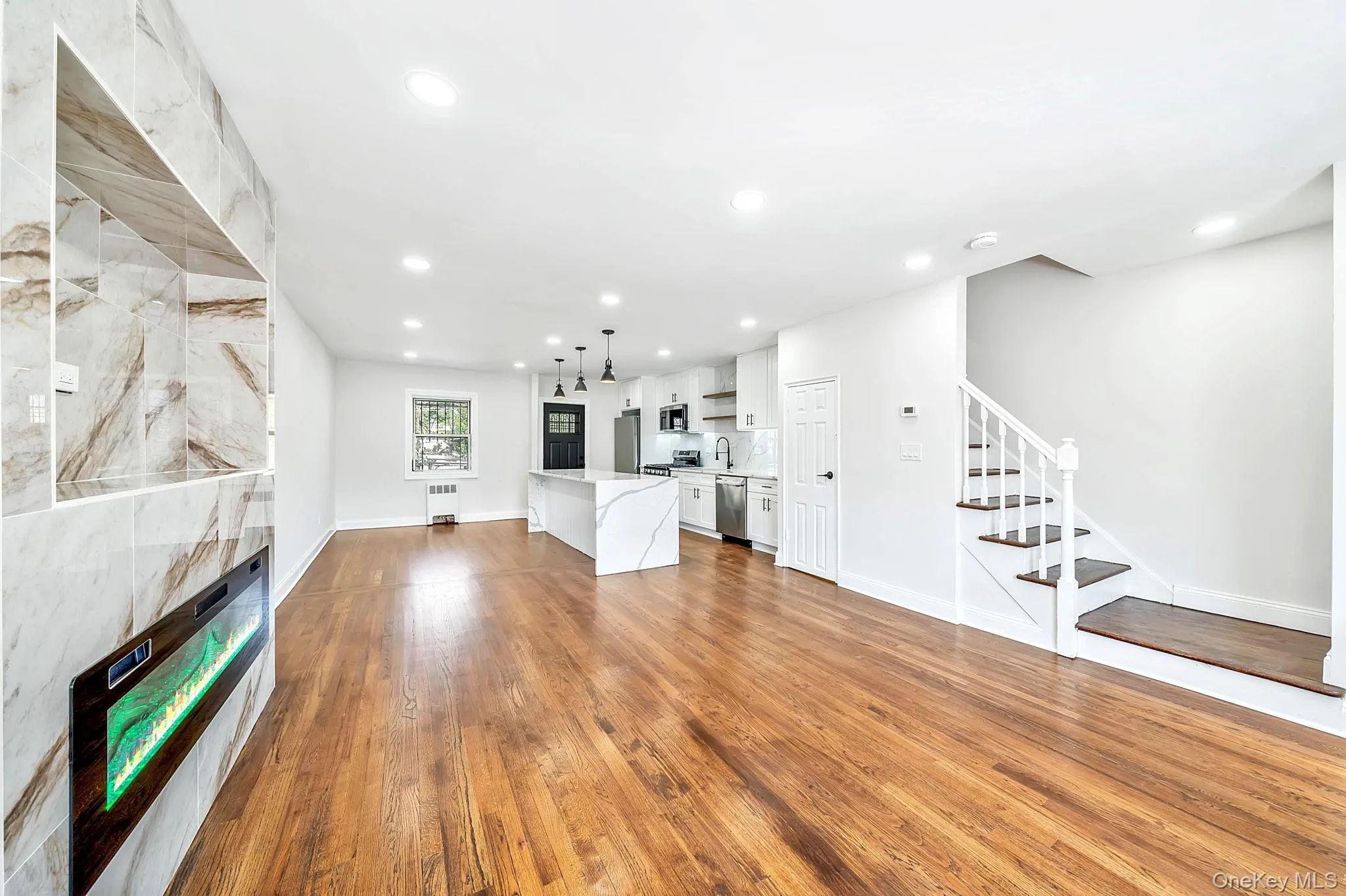 4059 Paulding Avenue, New York, NY, 5 Bedrooms Bedrooms, 7 Rooms Rooms,2 BathroomsBathrooms,Residential,For Rent,Paulding,0,1033479 4059 Paulding Avenue, New York, NY, 5 Bedrooms Bedrooms, 7 Rooms Rooms,2 BathroomsBathrooms,Residential,For Rent,Paulding,0,1033479