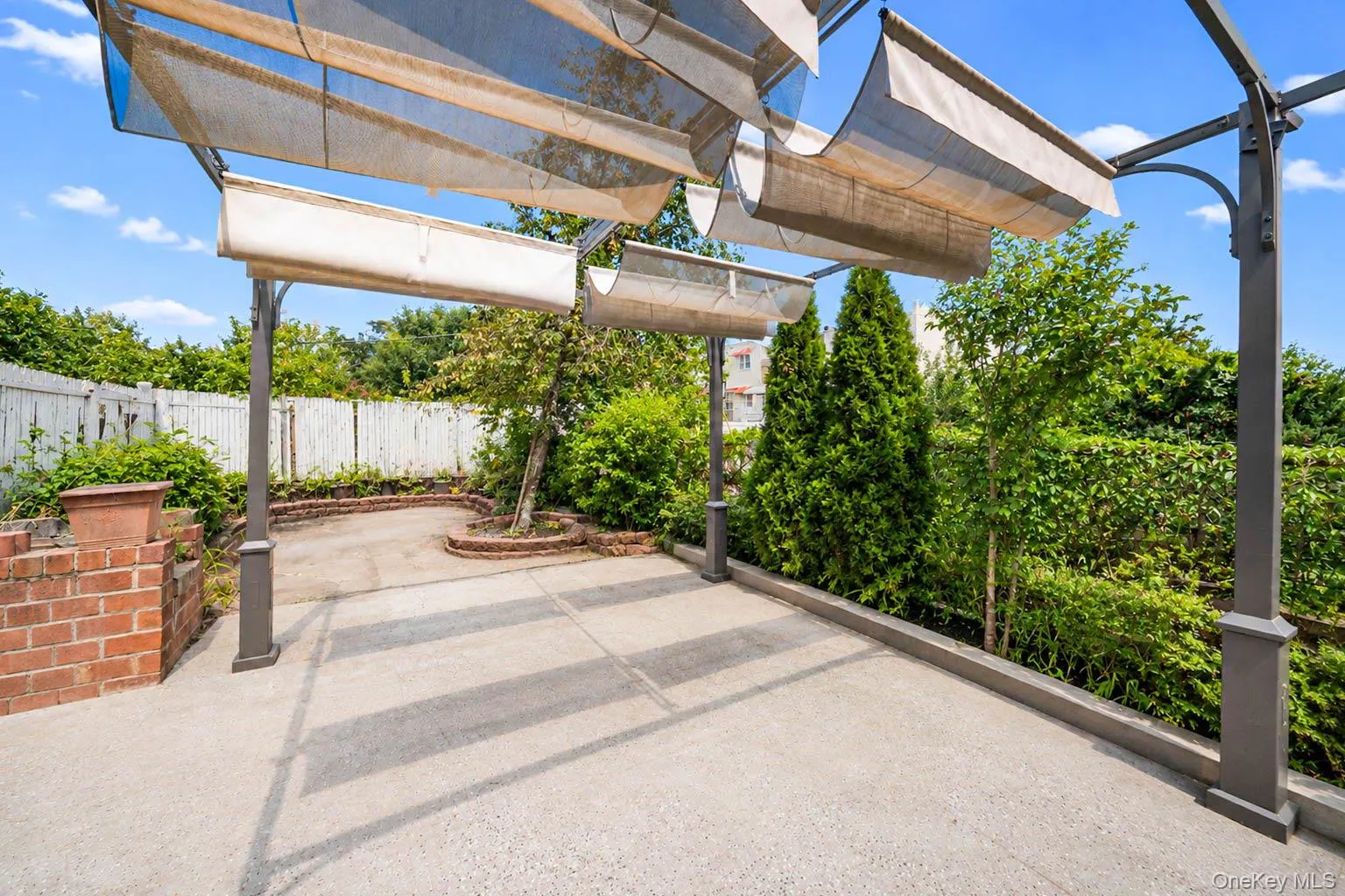 4059 Paulding Avenue, New York, NY, 5 Bedrooms Bedrooms, 7 Rooms Rooms,2 BathroomsBathrooms,Residential,For Rent,Paulding,0,1033479 4059 Paulding Avenue, New York, NY, 5 Bedrooms Bedrooms, 7 Rooms Rooms,2 BathroomsBathrooms,Residential,For Rent,Paulding,0,1033479