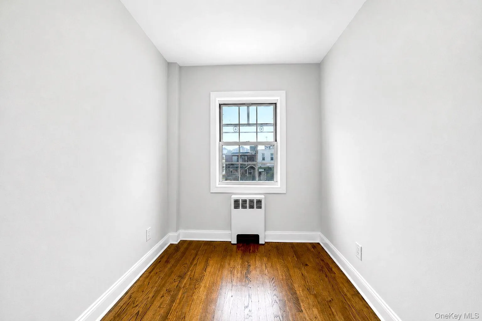 4059 Paulding Avenue, New York, NY, 5 Bedrooms Bedrooms, 7 Rooms Rooms,2 BathroomsBathrooms,Residential,For Rent,Paulding,0,1033479 4059 Paulding Avenue, New York, NY, 5 Bedrooms Bedrooms, 7 Rooms Rooms,2 BathroomsBathrooms,Residential,For Rent,Paulding,0,1033479