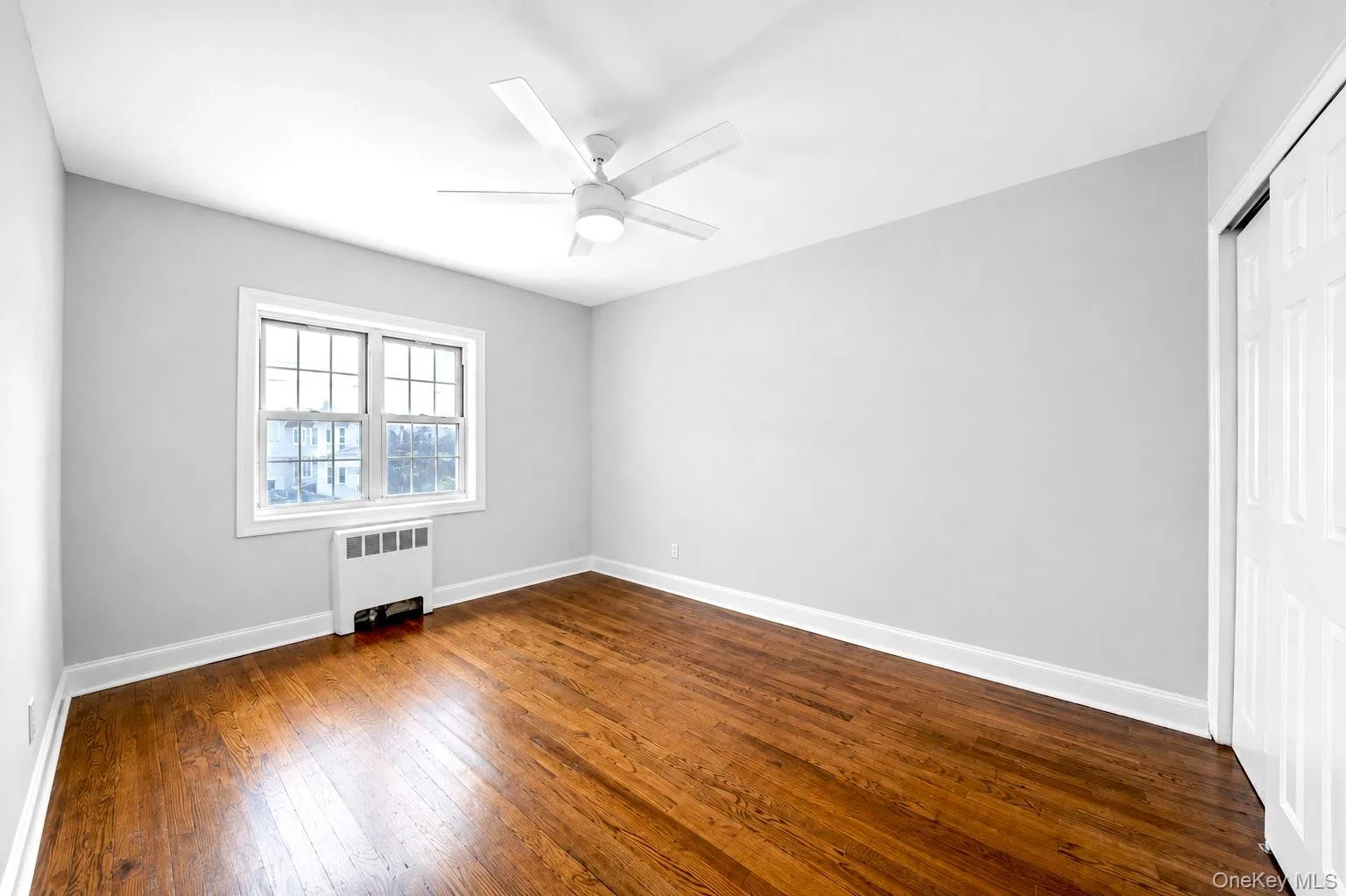 4059 Paulding Avenue, New York, NY, 5 Bedrooms Bedrooms, 7 Rooms Rooms,2 BathroomsBathrooms,Residential,For Rent,Paulding,0,1033479 4059 Paulding Avenue, New York, NY, 5 Bedrooms Bedrooms, 7 Rooms Rooms,2 BathroomsBathrooms,Residential,For Rent,Paulding,0,1033479