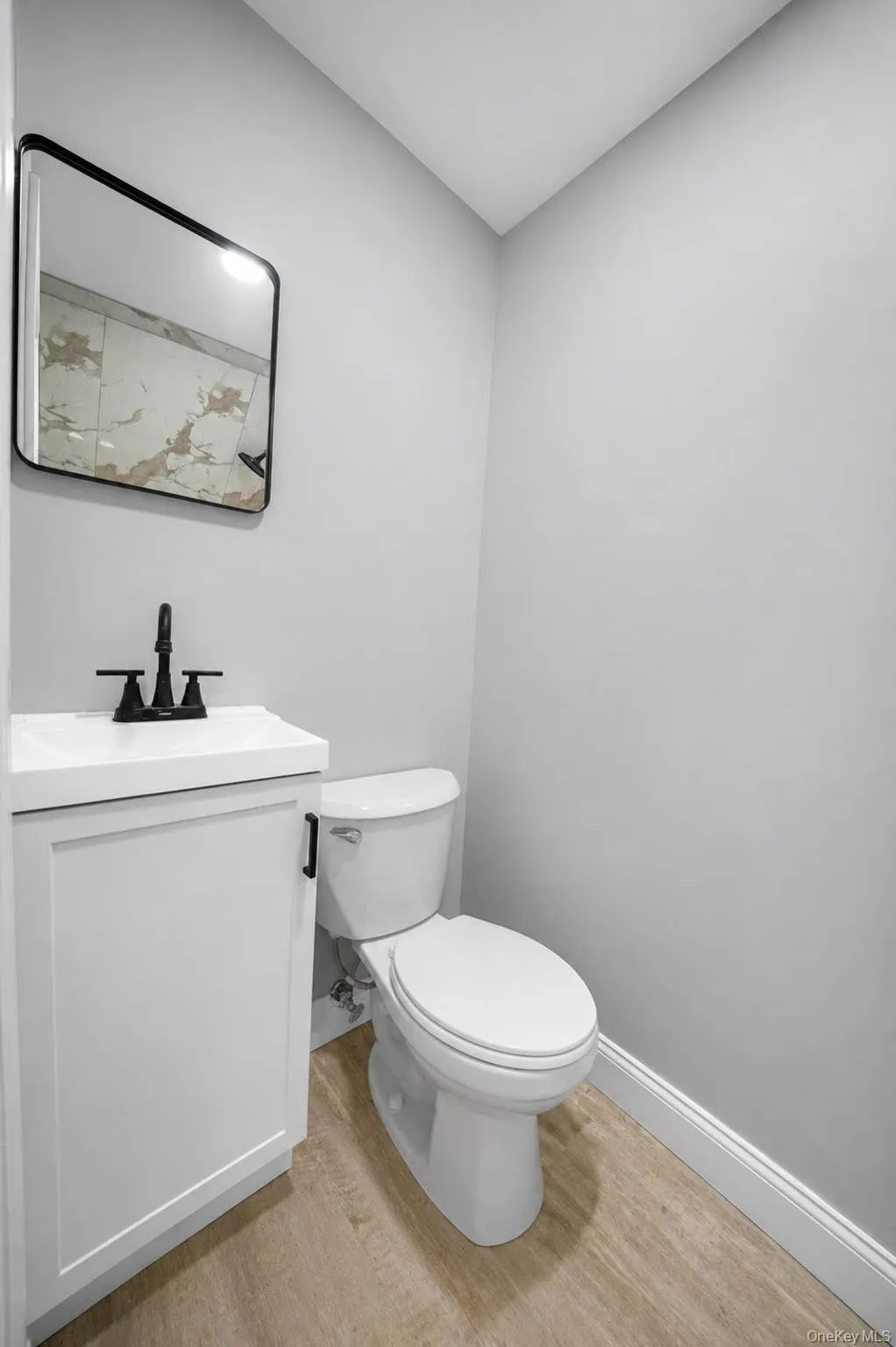 4059 Paulding Avenue, New York, NY, 5 Bedrooms Bedrooms, 7 Rooms Rooms,2 BathroomsBathrooms,Residential,For Rent,Paulding,0,1033479 4059 Paulding Avenue, New York, NY, 5 Bedrooms Bedrooms, 7 Rooms Rooms,2 BathroomsBathrooms,Residential,For Rent,Paulding,0,1033479