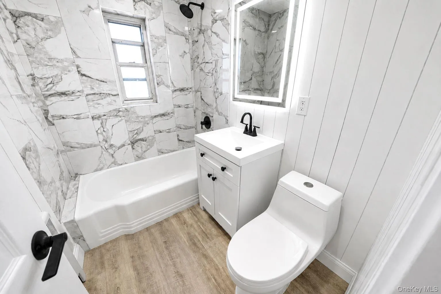 4059 Paulding Avenue, New York, NY, 5 Bedrooms Bedrooms, 7 Rooms Rooms,2 BathroomsBathrooms,Residential,For Rent,Paulding,0,1033479 4059 Paulding Avenue, New York, NY, 5 Bedrooms Bedrooms, 7 Rooms Rooms,2 BathroomsBathrooms,Residential,For Rent,Paulding,0,1033479