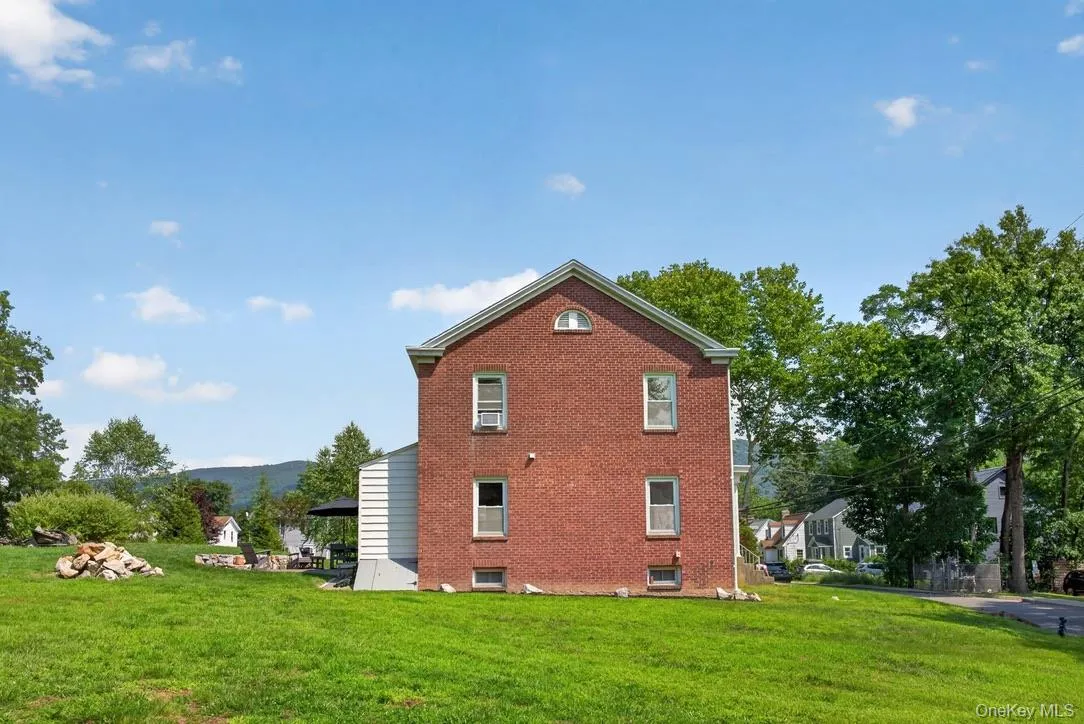 36 Center Street, Beacon, NY, 3 Bedrooms Bedrooms, 6 Rooms Rooms,2 BathroomsBathrooms,Residential Lease,For Rent,Center,0,1033480 36 Center Street, Beacon, NY, 3 Bedrooms Bedrooms, 6 Rooms Rooms,2 BathroomsBathrooms,Residential Lease,For Rent,Center,0,1033480