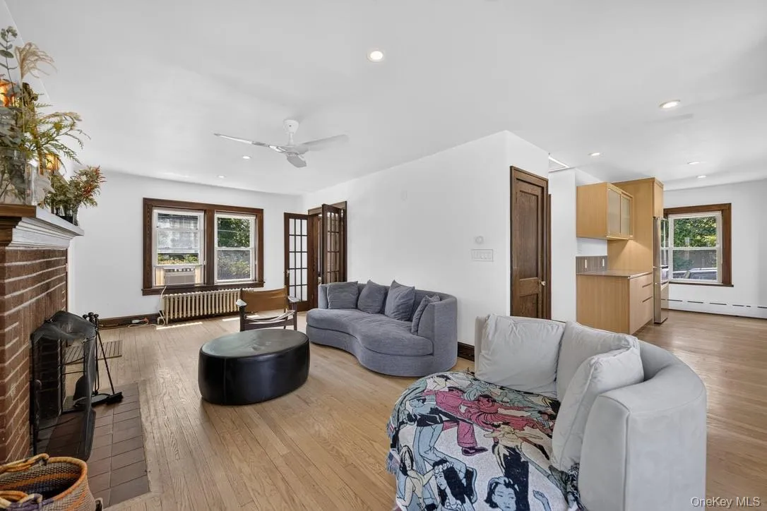 36 Center Street, Beacon, NY, 3 Bedrooms Bedrooms, 6 Rooms Rooms,2 BathroomsBathrooms,Residential Lease,For Rent,Center,0,1033480 36 Center Street, Beacon, NY, 3 Bedrooms Bedrooms, 6 Rooms Rooms,2 BathroomsBathrooms,Residential Lease,For Rent,Center,0,1033480