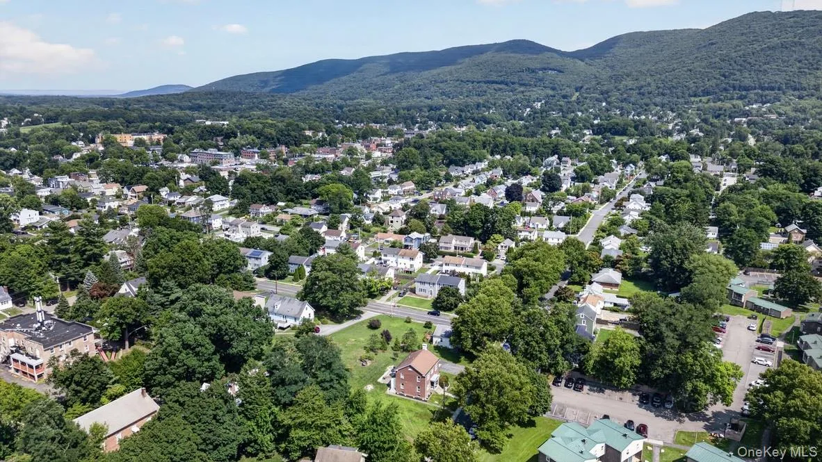 36 Center Street, Beacon, NY, 3 Bedrooms Bedrooms, 6 Rooms Rooms,2 BathroomsBathrooms,Residential Lease,For Rent,Center,0,1033480 36 Center Street, Beacon, NY, 3 Bedrooms Bedrooms, 6 Rooms Rooms,2 BathroomsBathrooms,Residential Lease,For Rent,Center,0,1033480