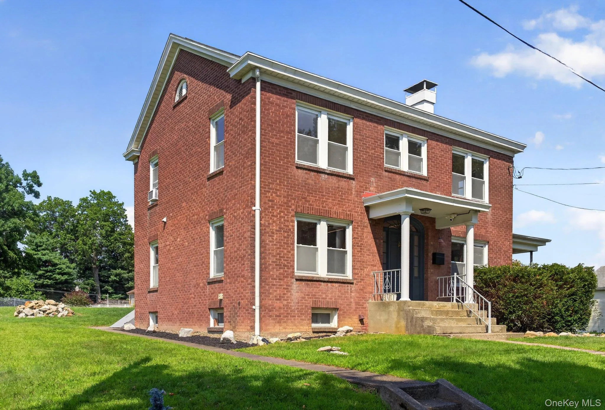 36 Center Street, Beacon, NY, 3 Bedrooms Bedrooms, 6 Rooms Rooms,2 BathroomsBathrooms,Residential Lease,For Rent,Center,0,1033480 36 Center Street, Beacon, NY, 3 Bedrooms Bedrooms, 6 Rooms Rooms,2 BathroomsBathrooms,Residential Lease,For Rent,Center,0,1033480