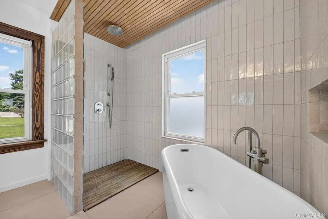 36 Center Street, Beacon, NY, 3 Bedrooms Bedrooms, 6 Rooms Rooms,2 BathroomsBathrooms,Residential Lease,For Rent,Center,0,1033480 36 Center Street, Beacon, NY, 3 Bedrooms Bedrooms, 6 Rooms Rooms,2 BathroomsBathrooms,Residential Lease,For Rent,Center,0,1033480