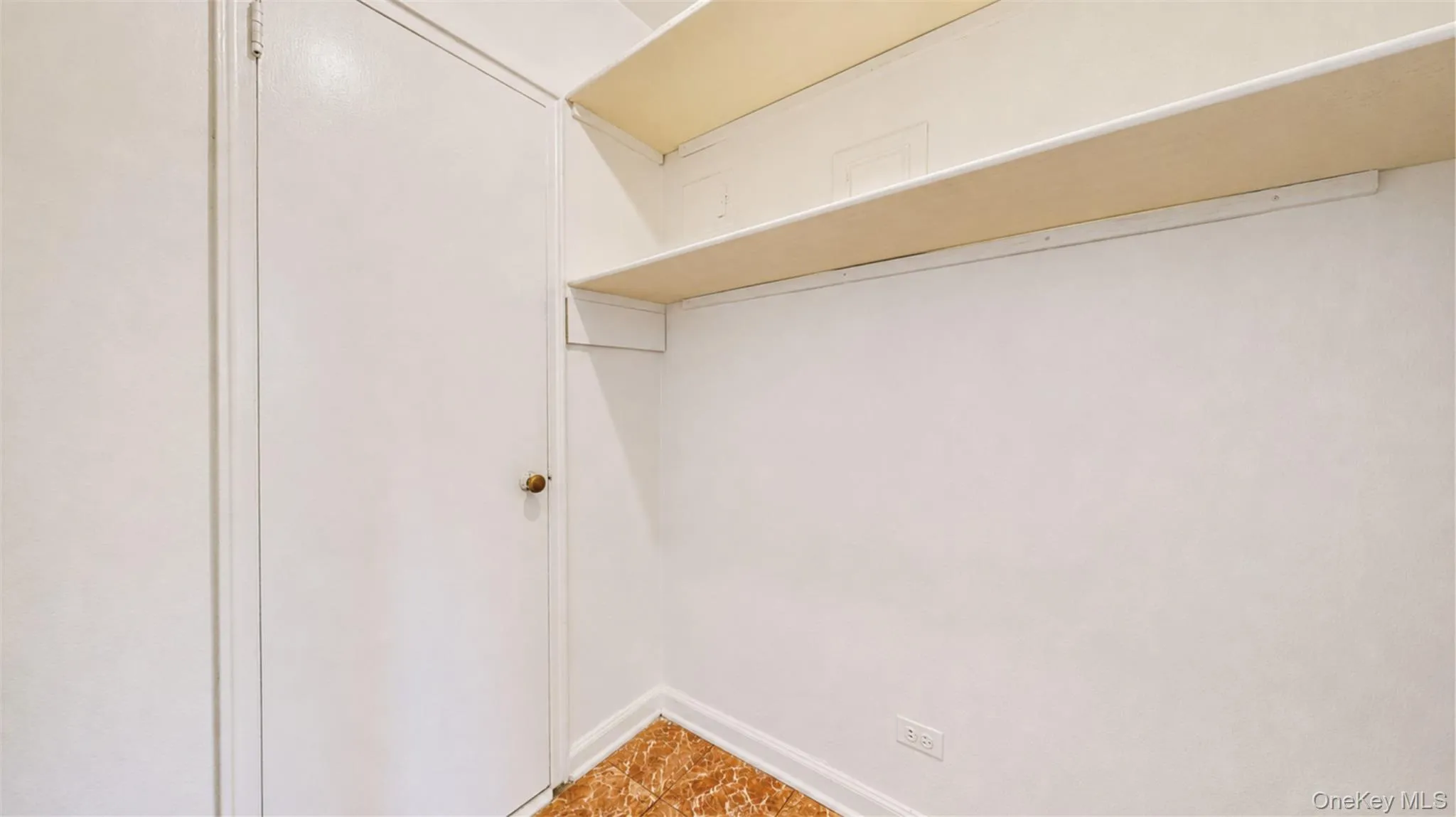41-50 78th Street, New York, NY, 4 Rooms Rooms,1 BathroomBathrooms,Residential,For Rent,78th,0,1033482 41-50 78th Street, New York, NY, 4 Rooms Rooms,1 BathroomBathrooms,Residential,For Rent,78th,0,1033482