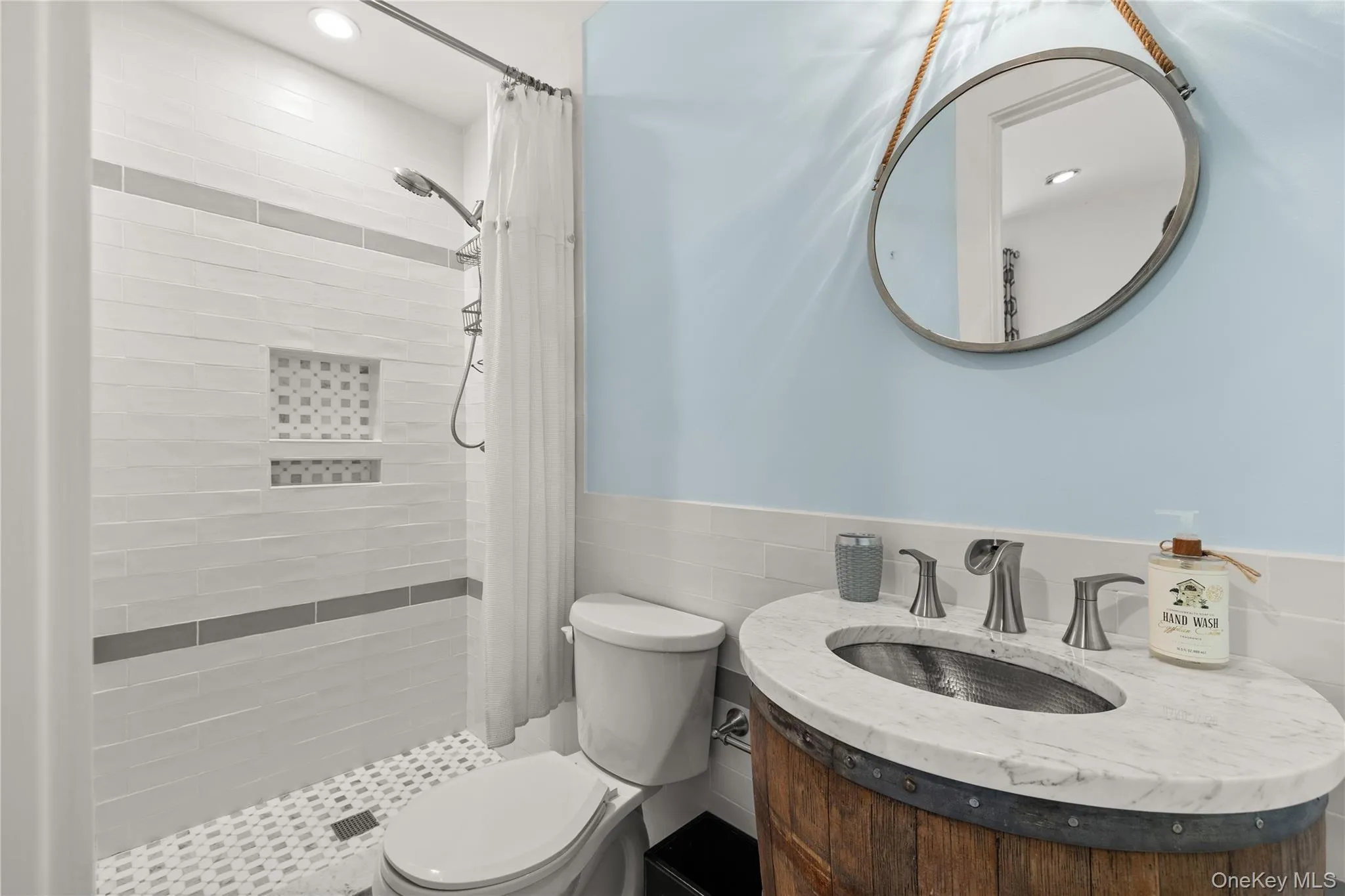 12 Bayview Avenue, Islip, NY, 3 Bedrooms Bedrooms, 6 Rooms Rooms,2 BathroomsBathrooms,Residential,For Rent,Bayview,0,1033491 12 Bayview Avenue, Islip, NY, 3 Bedrooms Bedrooms, 6 Rooms Rooms,2 BathroomsBathrooms,Residential,For Rent,Bayview,0,1033491